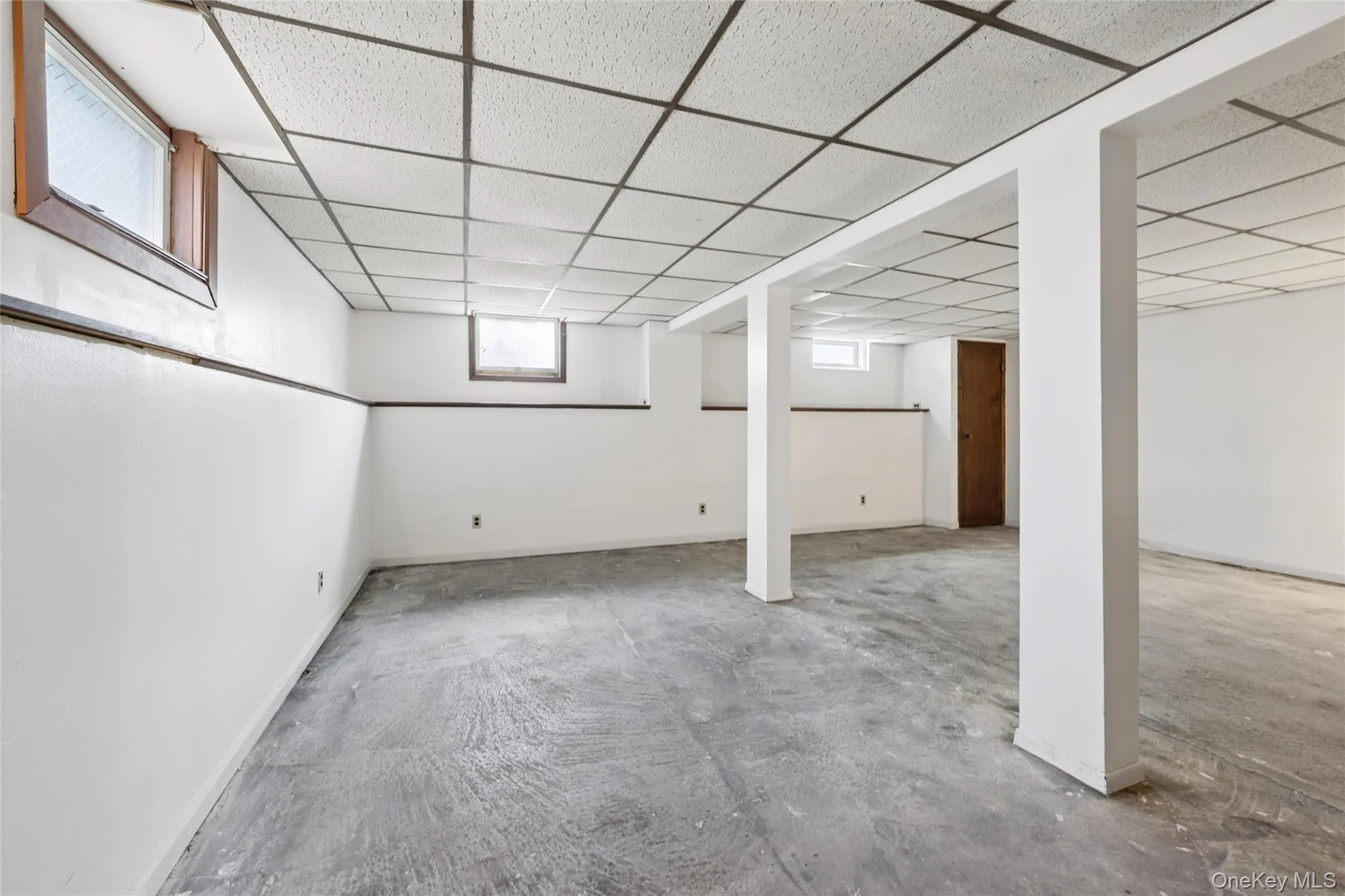4 Columbine Avenue, Southampton, NY, 3 Bedrooms Bedrooms, 8 Rooms Rooms,2 BathroomsBathrooms,Residential,For Rent,Columbine,0,981892 4 Columbine Avenue, Southampton, NY, 3 Bedrooms Bedrooms, 8 Rooms Rooms,2 BathroomsBathrooms,Residential,For Rent,Columbine,0,981892