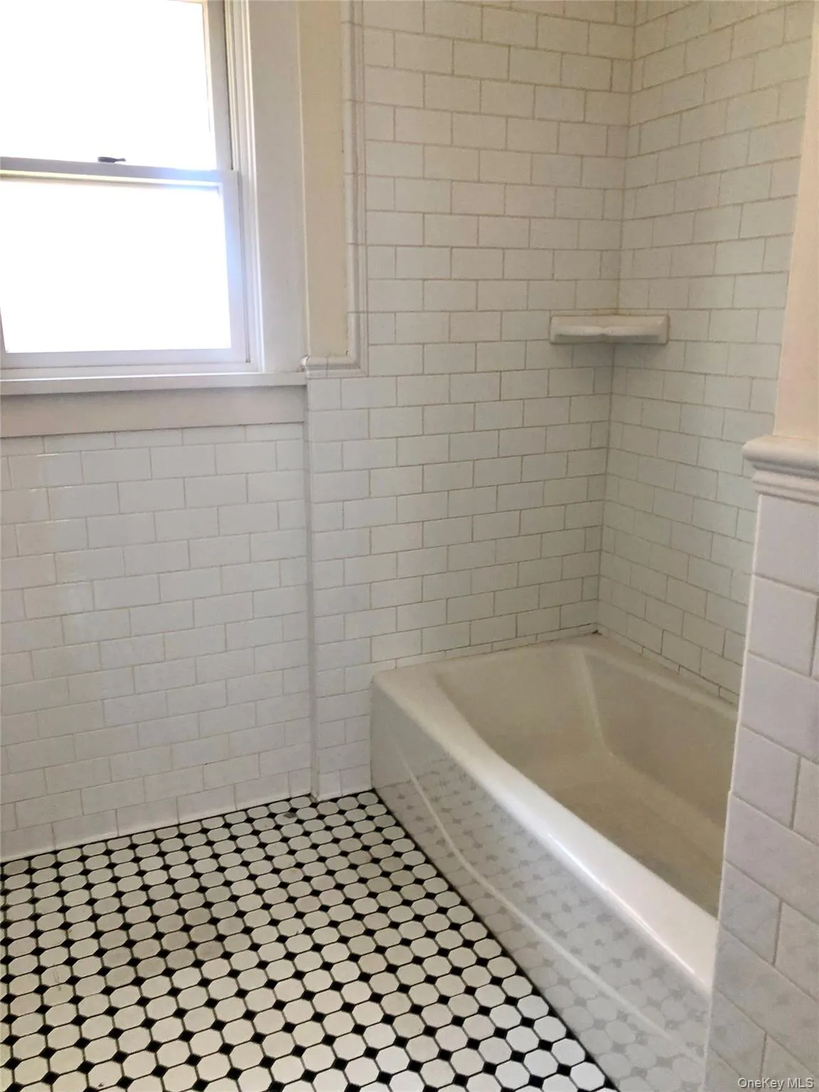 23 West Walnut Street, Long Beach, NY, 2 Bedrooms Bedrooms, 6 Rooms Rooms,2 BathroomsBathrooms,Residential Lease,For Rent,West Walnut Street,0,981895 23 West Walnut Street, Long Beach, NY, 2 Bedrooms Bedrooms, 6 Rooms Rooms,2 BathroomsBathrooms,Residential Lease,For Rent,West Walnut Street,0,981895