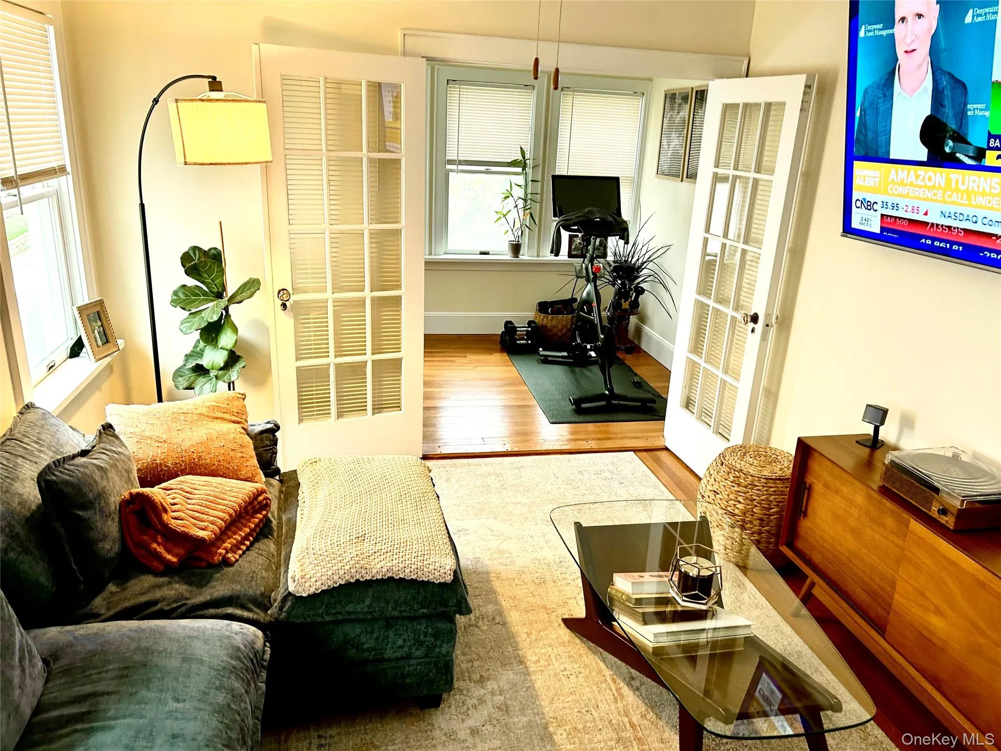 23 West Walnut Street, Long Beach, NY, 2 Bedrooms Bedrooms, 6 Rooms Rooms,2 BathroomsBathrooms,Residential Lease,For Rent,West Walnut Street,0,981895 23 West Walnut Street, Long Beach, NY, 2 Bedrooms Bedrooms, 6 Rooms Rooms,2 BathroomsBathrooms,Residential Lease,For Rent,West Walnut Street,0,981895