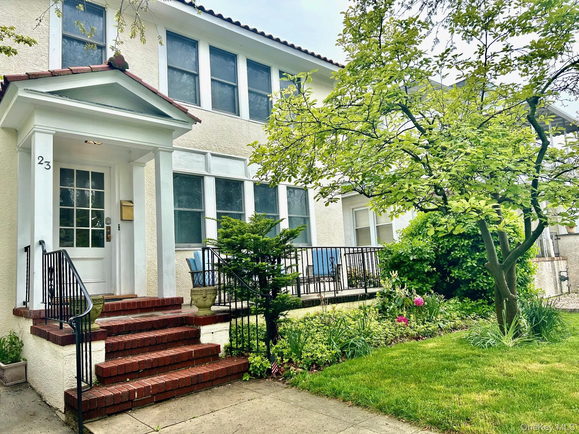 23 West Walnut Street, Long Beach, NY, 2 Bedrooms Bedrooms, 6 Rooms Rooms,2 BathroomsBathrooms,Residential Lease,For Rent,West Walnut Street,0,981895 23 West Walnut Street, Long Beach, NY, 2 Bedrooms Bedrooms, 6 Rooms Rooms,2 BathroomsBathrooms,Residential Lease,For Rent,West Walnut Street,0,981895