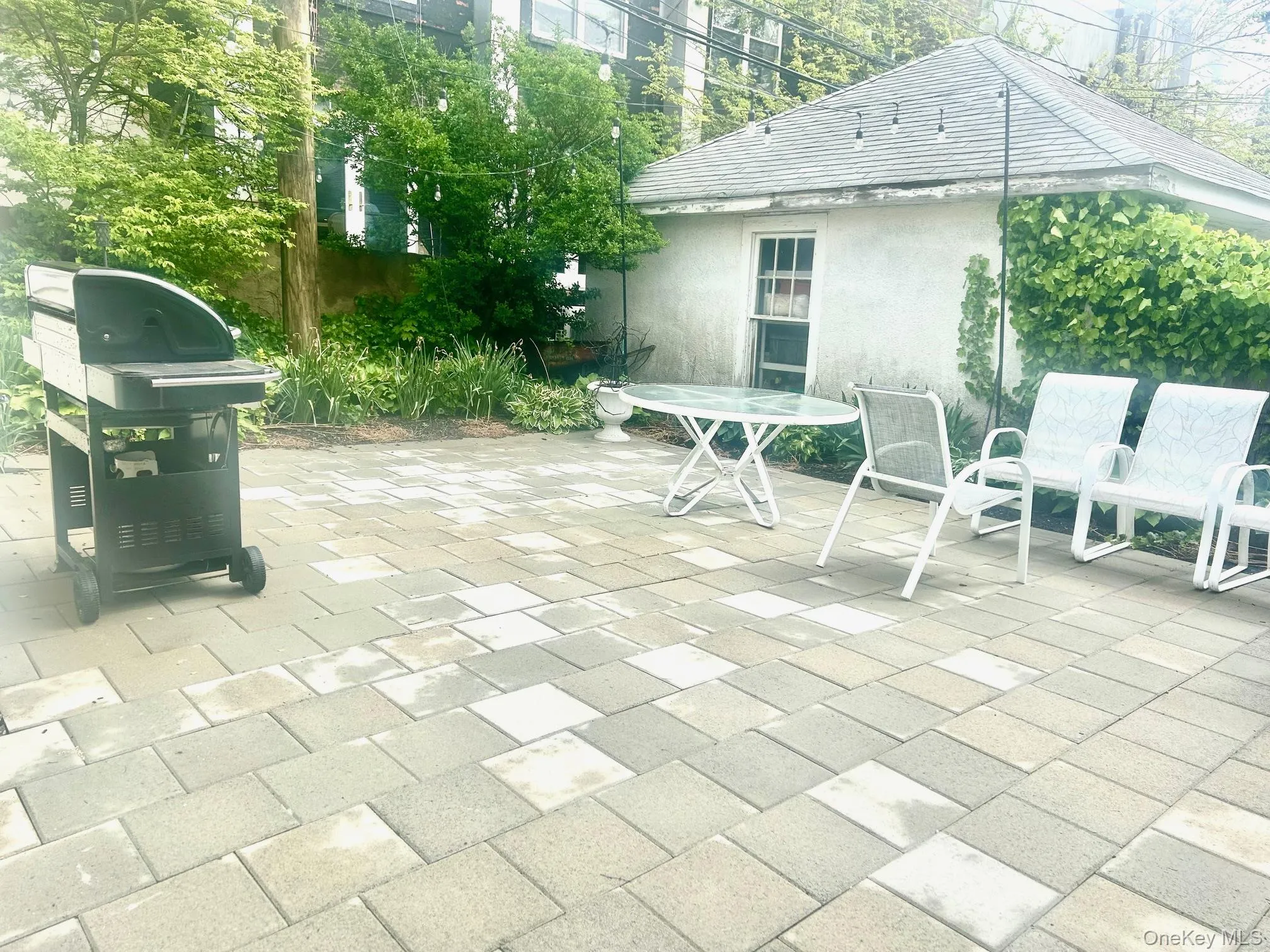 23 West Walnut Street, Long Beach, NY, 2 Bedrooms Bedrooms, 6 Rooms Rooms,2 BathroomsBathrooms,Residential Lease,For Rent,West Walnut Street,0,981895 23 West Walnut Street, Long Beach, NY, 2 Bedrooms Bedrooms, 6 Rooms Rooms,2 BathroomsBathrooms,Residential Lease,For Rent,West Walnut Street,0,981895