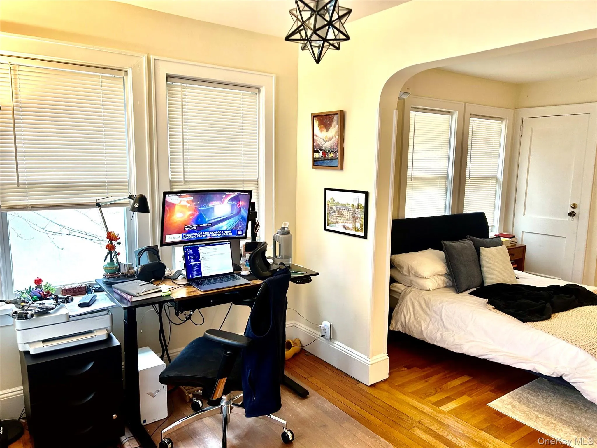 23 West Walnut Street, Long Beach, NY, 2 Bedrooms Bedrooms, 6 Rooms Rooms,2 BathroomsBathrooms,Residential Lease,For Rent,West Walnut Street,0,981895 23 West Walnut Street, Long Beach, NY, 2 Bedrooms Bedrooms, 6 Rooms Rooms,2 BathroomsBathrooms,Residential Lease,For Rent,West Walnut Street,0,981895