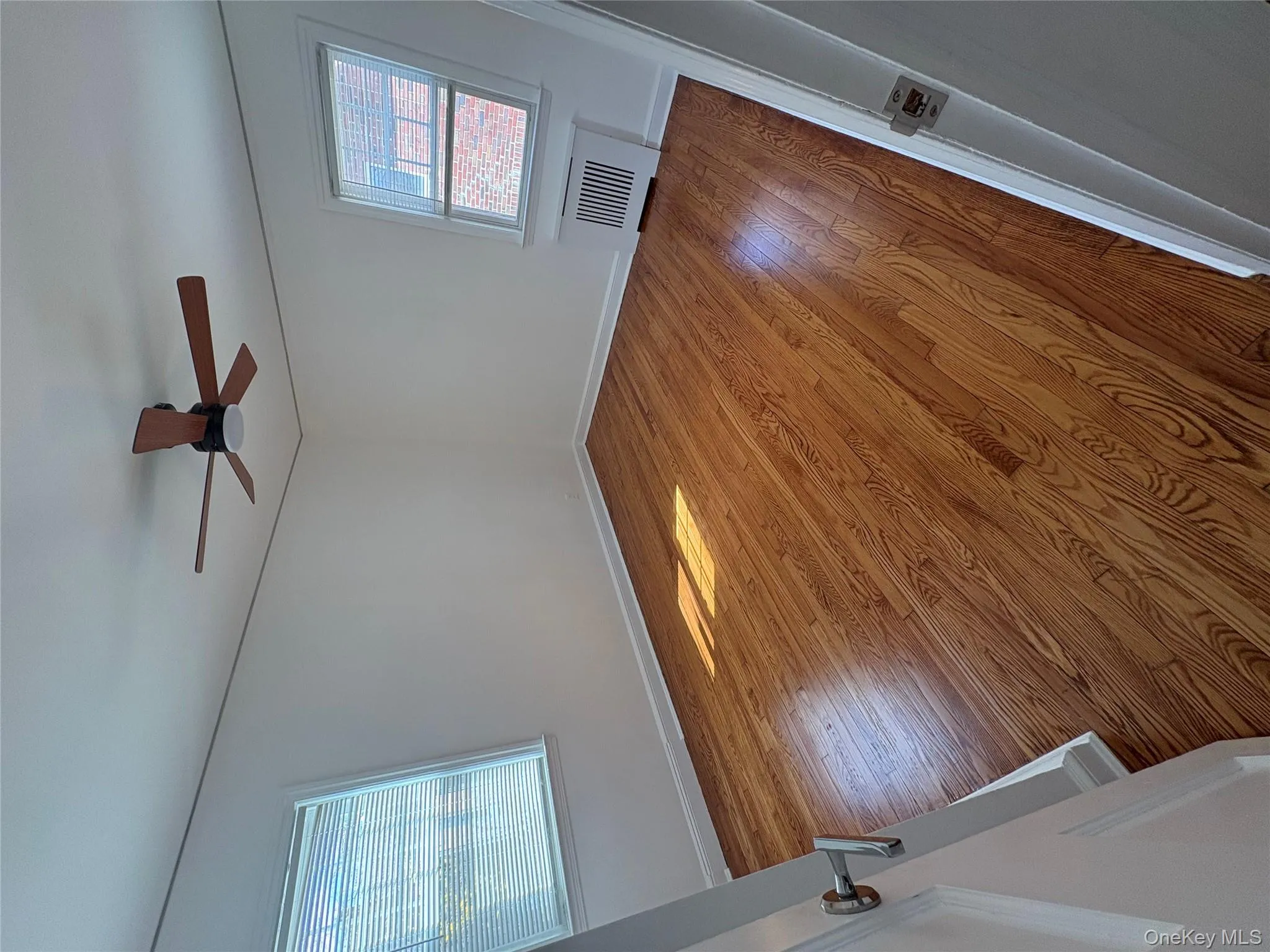 13 Parkview Place, Hempstead, NY, 4 Bedrooms Bedrooms, 7 Rooms Rooms,1 BathroomBathrooms,Residential Lease,For Rent,Parkview,0,981896 13 Parkview Place, Hempstead, NY, 4 Bedrooms Bedrooms, 7 Rooms Rooms,1 BathroomBathrooms,Residential Lease,For Rent,Parkview,0,981896