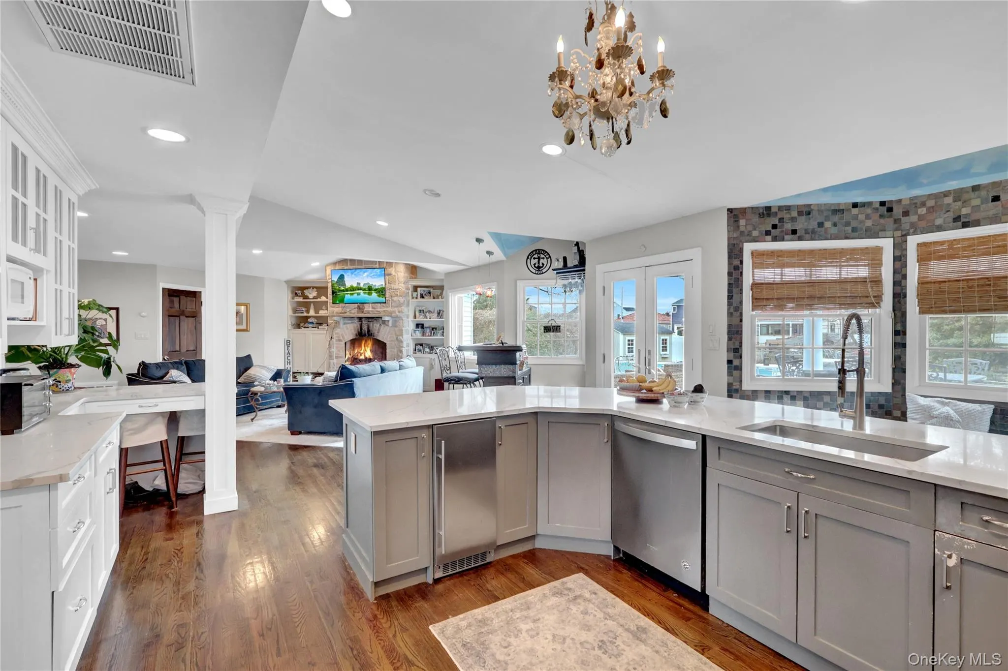 197 Blackheath Road, Hempstead, NY, 4 Bedrooms Bedrooms, 9 Rooms Rooms,3 BathroomsBathrooms,Residential Sale,For Rent,Blackheath,0,981905 197 Blackheath Road, Hempstead, NY, 4 Bedrooms Bedrooms, 9 Rooms Rooms,3 BathroomsBathrooms,Residential Sale,For Rent,Blackheath,0,981905