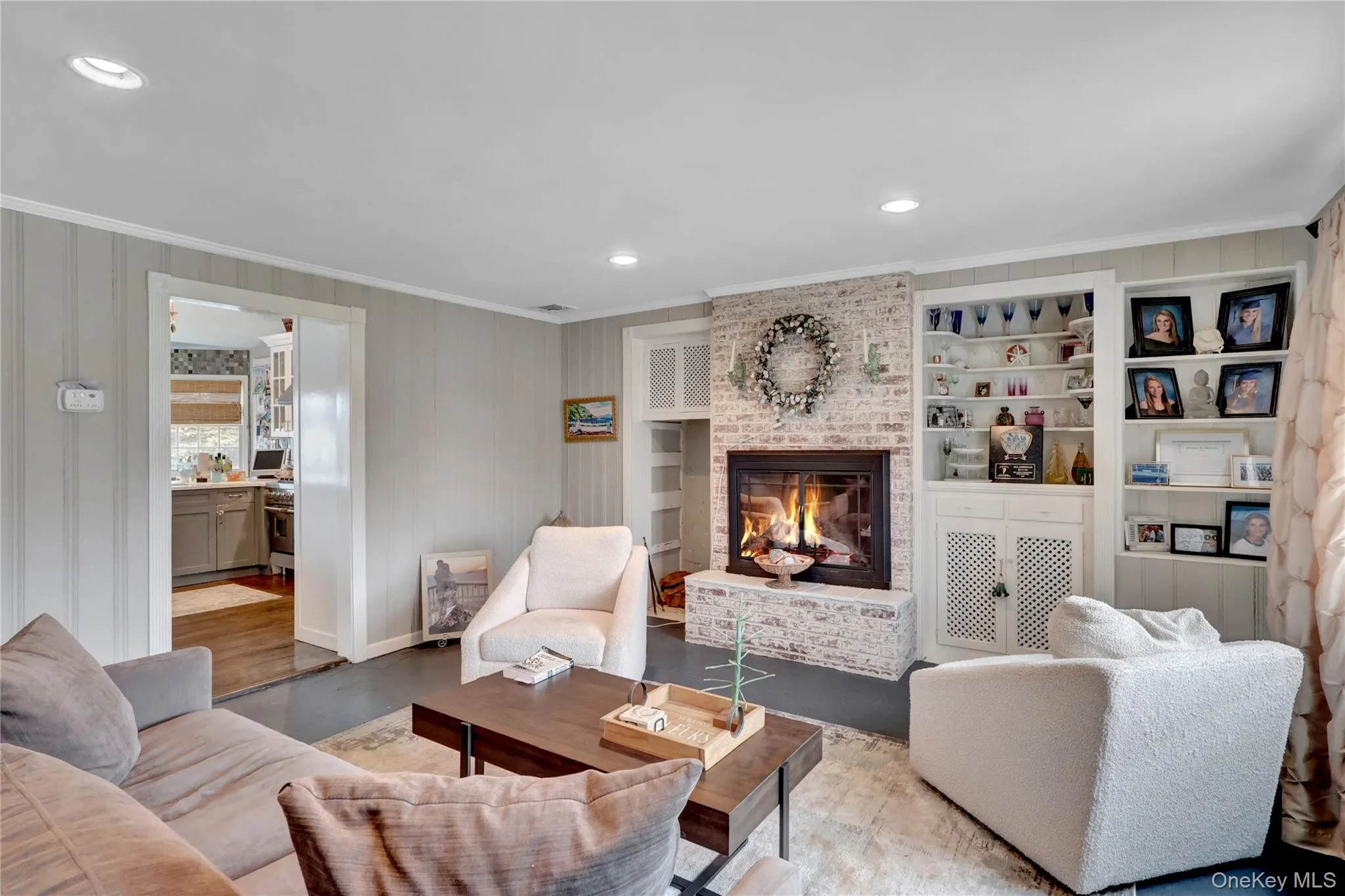 197 Blackheath Road, Hempstead, NY, 4 Bedrooms Bedrooms, 9 Rooms Rooms,3 BathroomsBathrooms,Residential Sale,For Rent,Blackheath,0,981905 197 Blackheath Road, Hempstead, NY, 4 Bedrooms Bedrooms, 9 Rooms Rooms,3 BathroomsBathrooms,Residential Sale,For Rent,Blackheath,0,981905