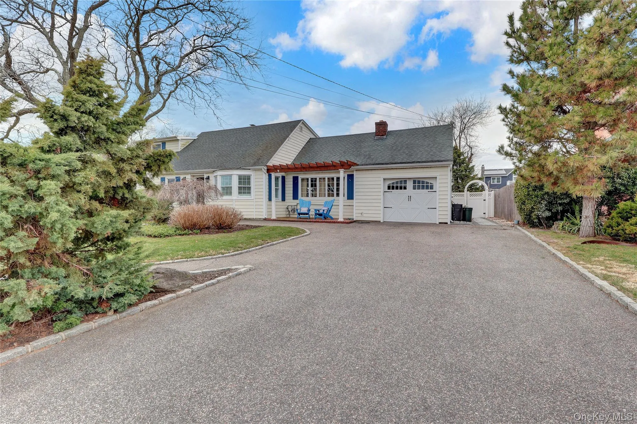 197 Blackheath Road, Hempstead, NY, 4 Bedrooms Bedrooms, 9 Rooms Rooms,3 BathroomsBathrooms,Residential Sale,For Rent,Blackheath,0,981905 197 Blackheath Road, Hempstead, NY, 4 Bedrooms Bedrooms, 9 Rooms Rooms,3 BathroomsBathrooms,Residential Sale,For Rent,Blackheath,0,981905