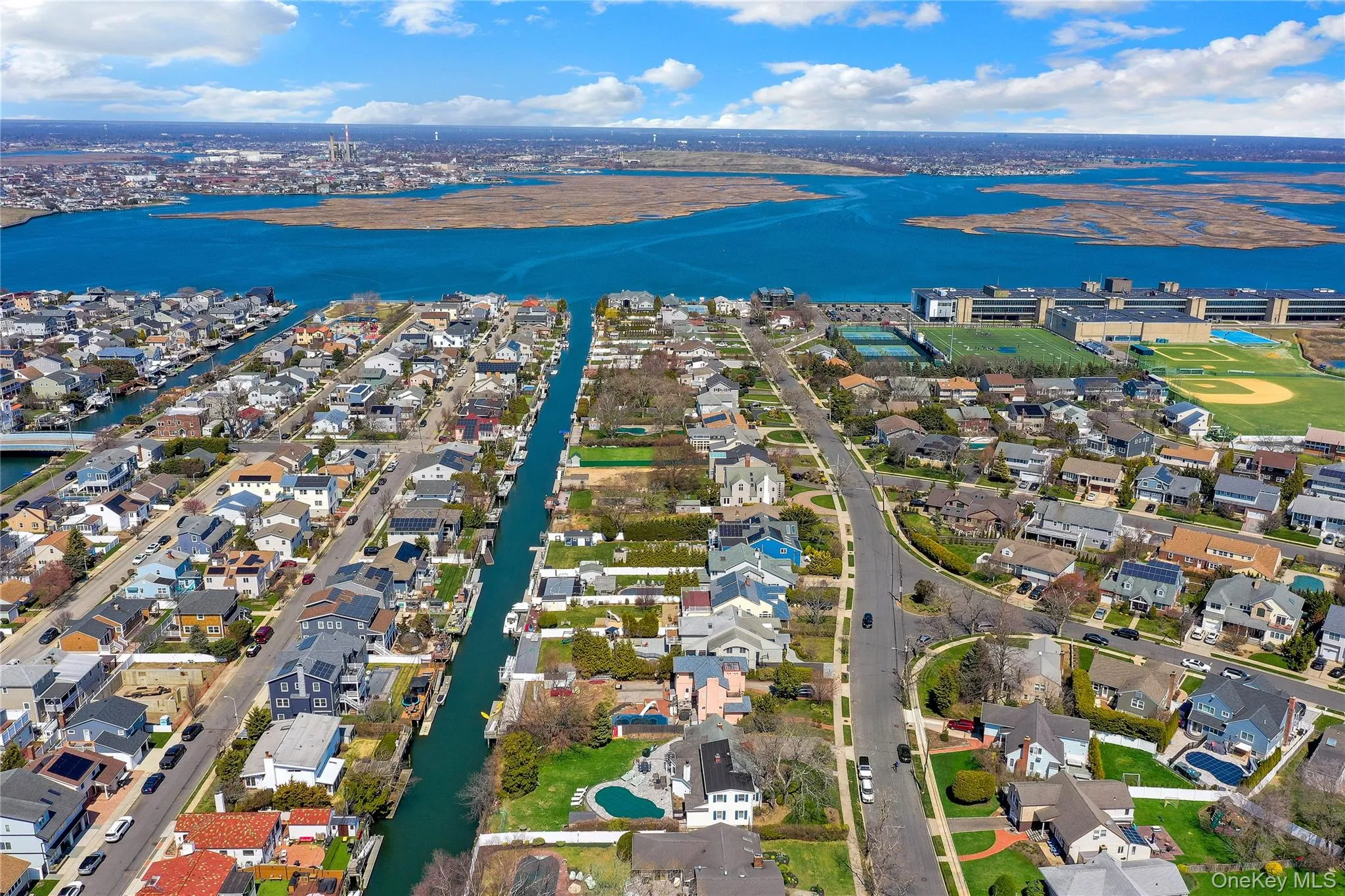 197 Blackheath Road, Hempstead, NY, 4 Bedrooms Bedrooms, 9 Rooms Rooms,3 BathroomsBathrooms,Residential Sale,For Rent,Blackheath,0,981905 197 Blackheath Road, Hempstead, NY, 4 Bedrooms Bedrooms, 9 Rooms Rooms,3 BathroomsBathrooms,Residential Sale,For Rent,Blackheath,0,981905