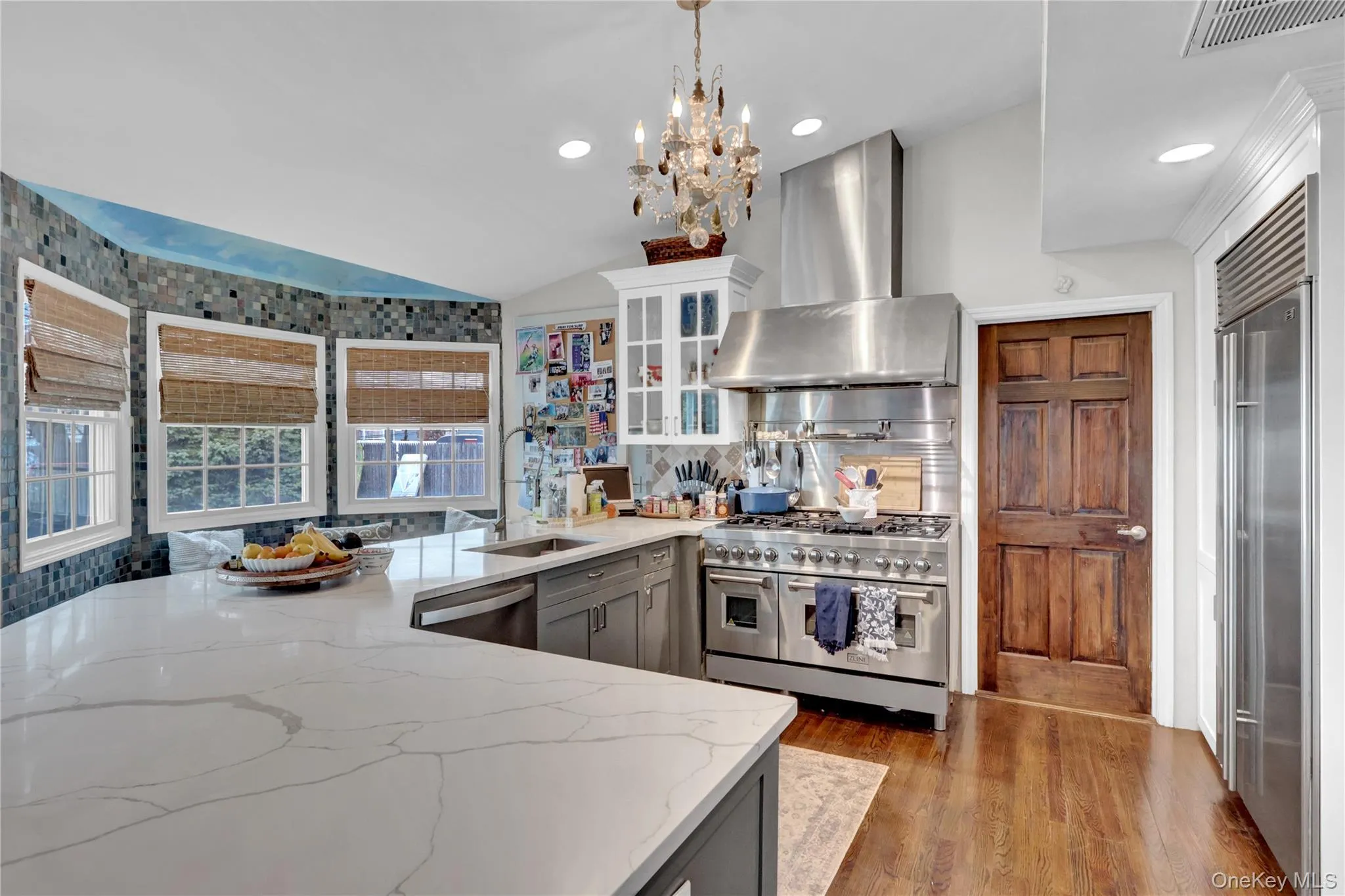 197 Blackheath Road, Hempstead, NY, 4 Bedrooms Bedrooms, 9 Rooms Rooms,3 BathroomsBathrooms,Residential Sale,For Rent,Blackheath,0,981905 197 Blackheath Road, Hempstead, NY, 4 Bedrooms Bedrooms, 9 Rooms Rooms,3 BathroomsBathrooms,Residential Sale,For Rent,Blackheath,0,981905