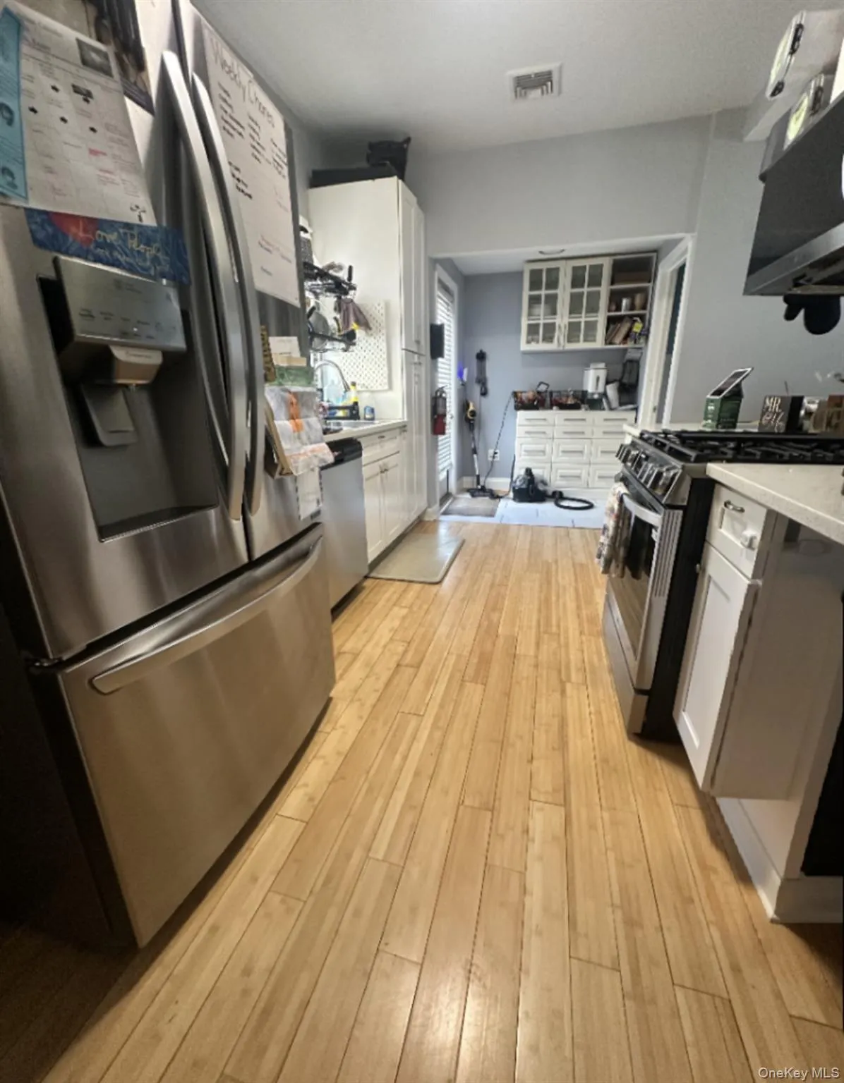 59 Ramsey Avenue, Yonkers, NY, 3 Bedrooms Bedrooms, 7 Rooms Rooms,1 BathroomBathrooms,Residential Sale,For Rent,Ramsey,0,981913 59 Ramsey Avenue, Yonkers, NY, 3 Bedrooms Bedrooms, 7 Rooms Rooms,1 BathroomBathrooms,Residential Sale,For Rent,Ramsey,0,981913