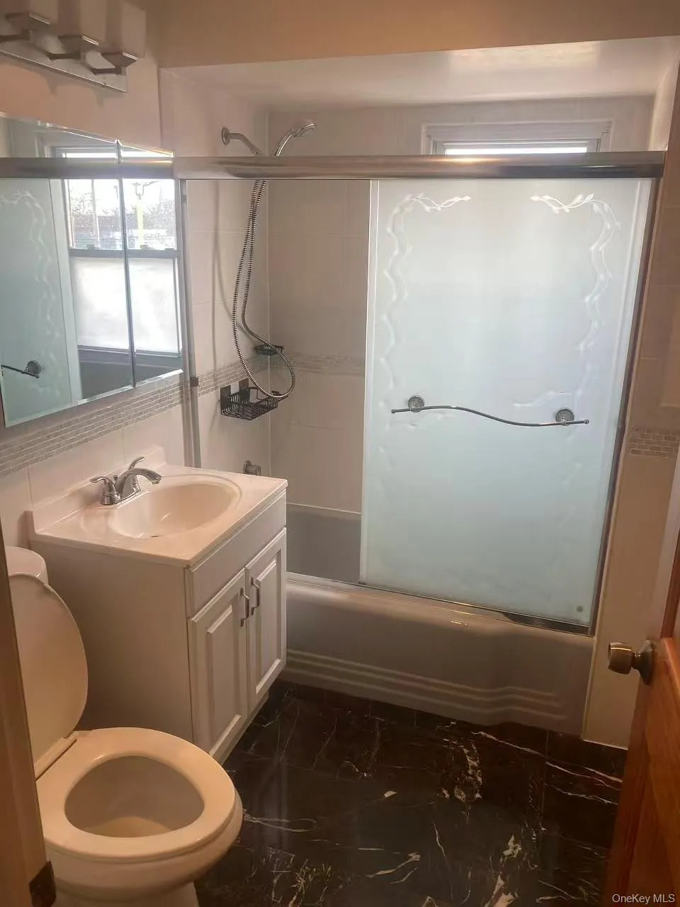 4327 220th street, New York, NY, 3 Bedrooms Bedrooms, 5 Rooms Rooms,2 BathroomsBathrooms,Residential Lease,For Rent,220th street,0,981931 4327 220th street, New York, NY, 3 Bedrooms Bedrooms, 5 Rooms Rooms,2 BathroomsBathrooms,Residential Lease,For Rent,220th street,0,981931