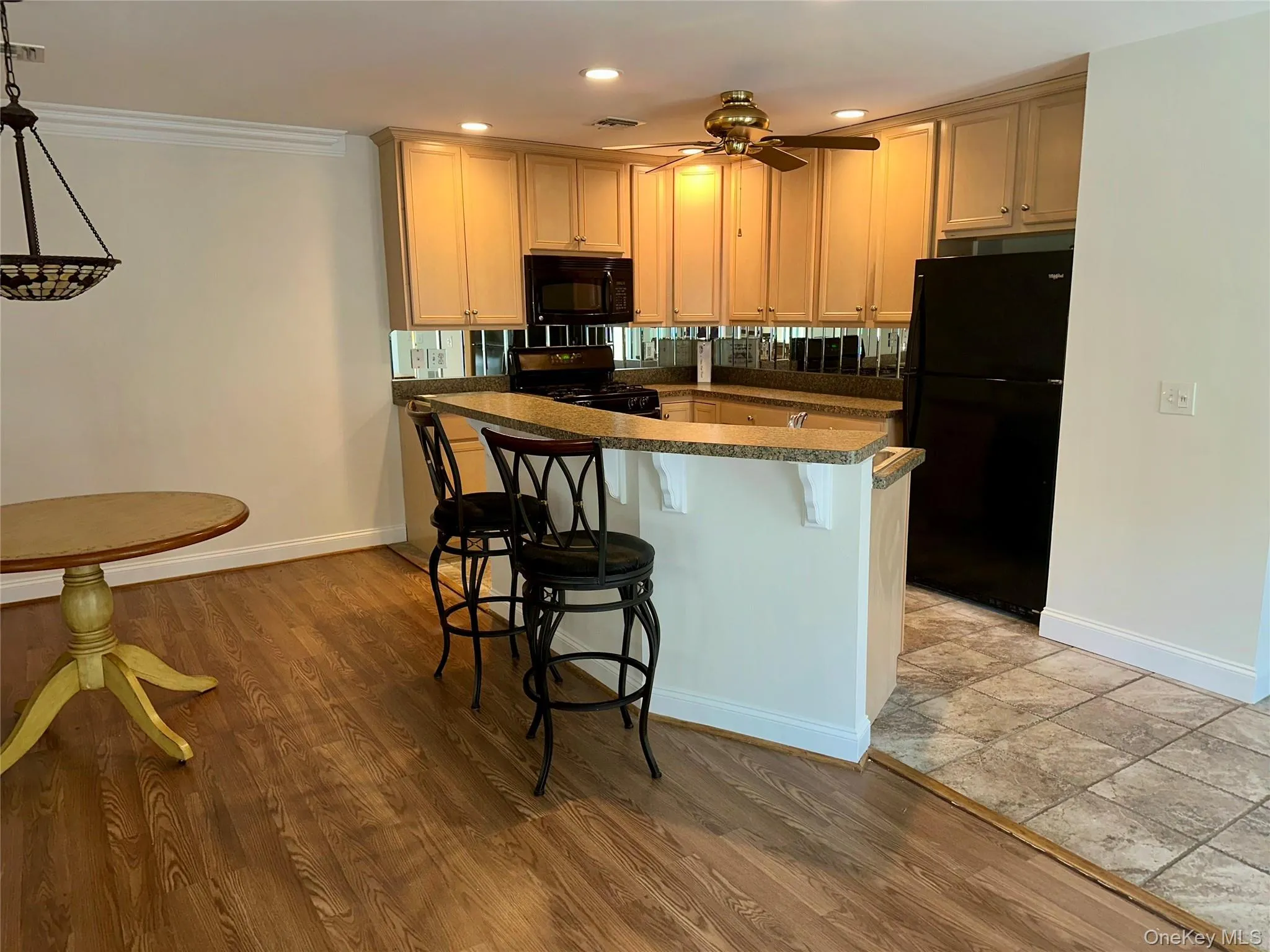 5 White Oak Court, Brookhaven, NY, 2 Bedrooms Bedrooms, 6 Rooms Rooms,2 BathroomsBathrooms,Residential,For Rent,White Oak,0,981936 5 White Oak Court, Brookhaven, NY, 2 Bedrooms Bedrooms, 6 Rooms Rooms,2 BathroomsBathrooms,Residential,For Rent,White Oak,0,981936