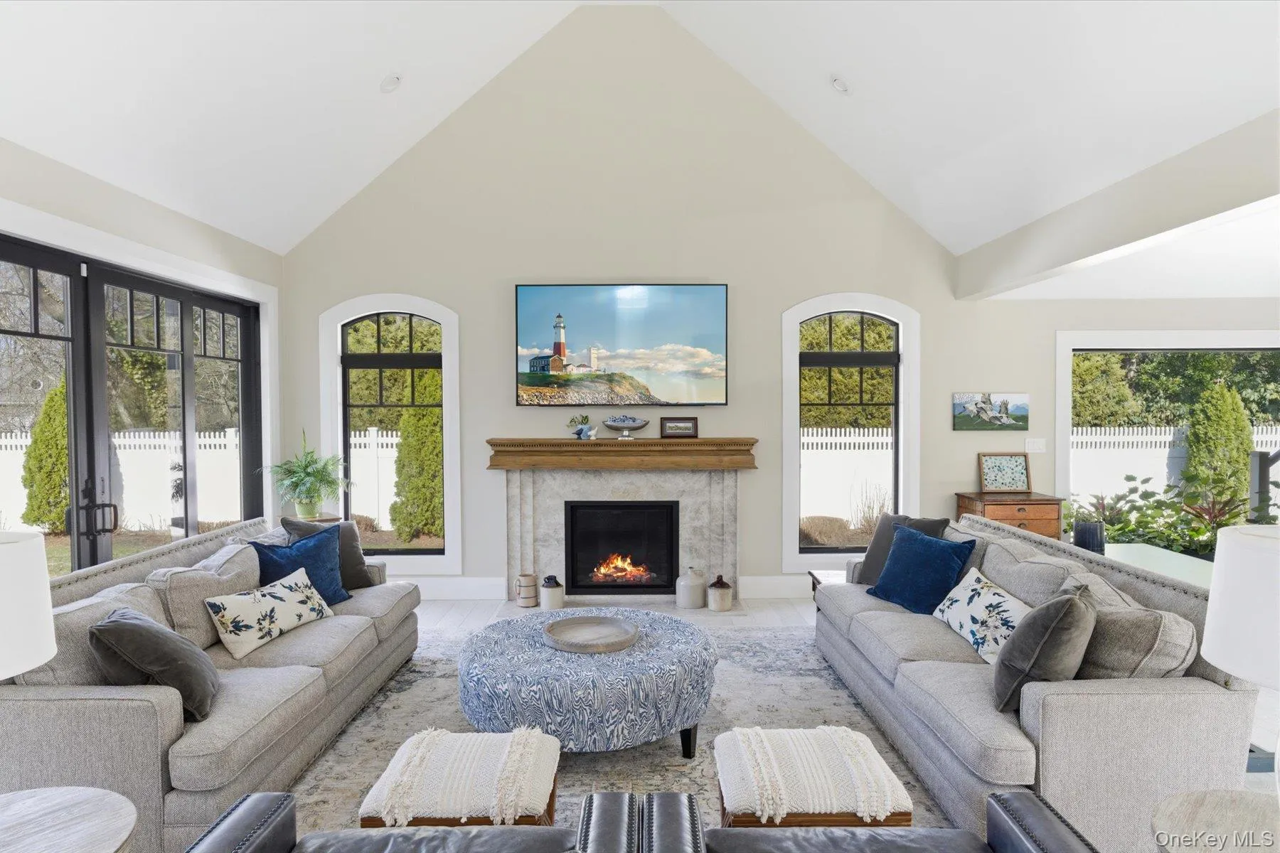 4 Post Lane, Southampton, NY, 5 Bedrooms Bedrooms, 10 Rooms Rooms,5 BathroomsBathrooms,Residential,For Rent,Post,0,981938 4 Post Lane, Southampton, NY, 5 Bedrooms Bedrooms, 10 Rooms Rooms,5 BathroomsBathrooms,Residential,For Rent,Post,0,981938