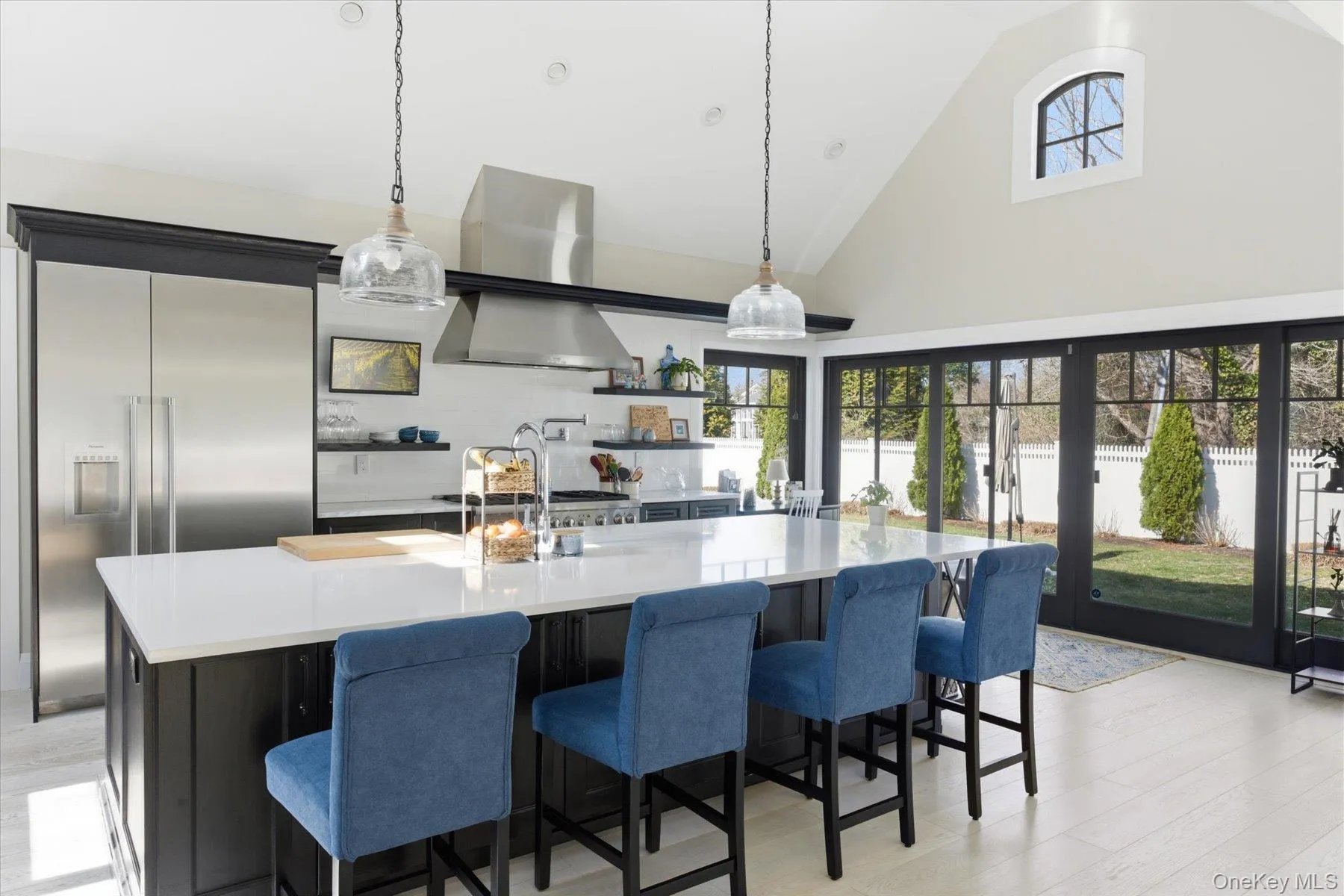 4 Post Lane, Southampton, NY, 5 Bedrooms Bedrooms, 10 Rooms Rooms,5 BathroomsBathrooms,Residential,For Rent,Post,0,981938 4 Post Lane, Southampton, NY, 5 Bedrooms Bedrooms, 10 Rooms Rooms,5 BathroomsBathrooms,Residential,For Rent,Post,0,981938