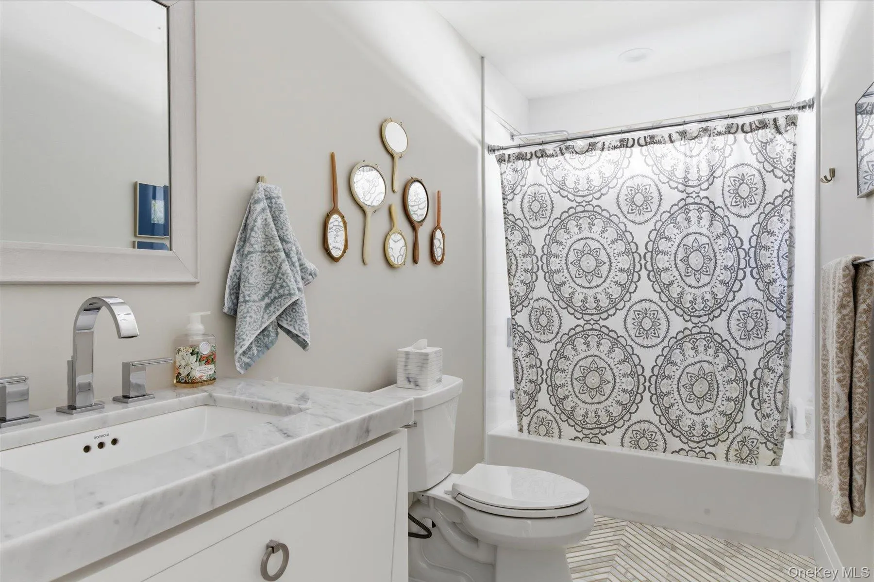 4 Post Lane, Southampton, NY, 5 Bedrooms Bedrooms, 10 Rooms Rooms,5 BathroomsBathrooms,Residential,For Rent,Post,0,981938 4 Post Lane, Southampton, NY, 5 Bedrooms Bedrooms, 10 Rooms Rooms,5 BathroomsBathrooms,Residential,For Rent,Post,0,981938