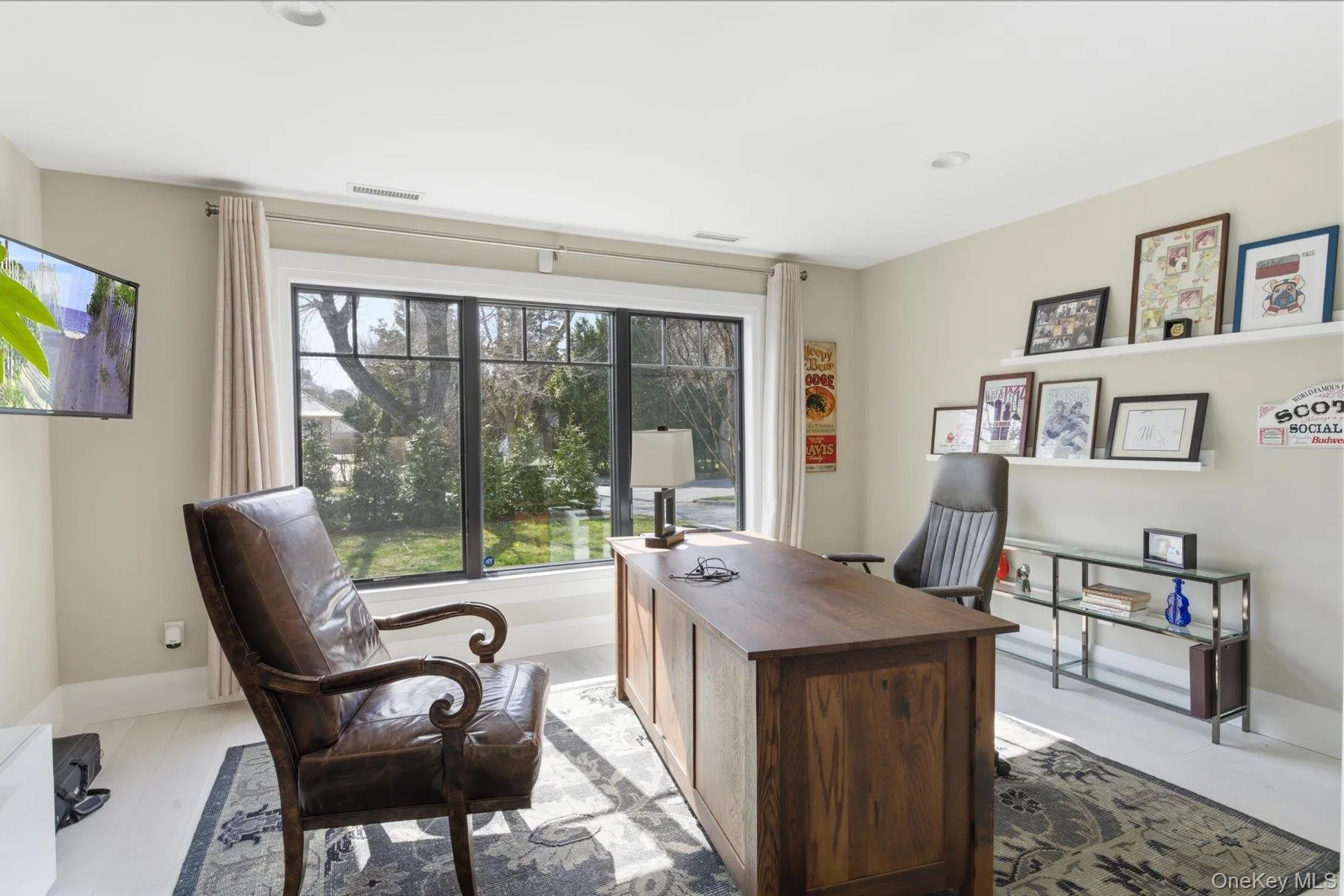 4 Post Lane, Southampton, NY, 5 Bedrooms Bedrooms, 10 Rooms Rooms,5 BathroomsBathrooms,Residential,For Rent,Post,0,981938 4 Post Lane, Southampton, NY, 5 Bedrooms Bedrooms, 10 Rooms Rooms,5 BathroomsBathrooms,Residential,For Rent,Post,0,981938
