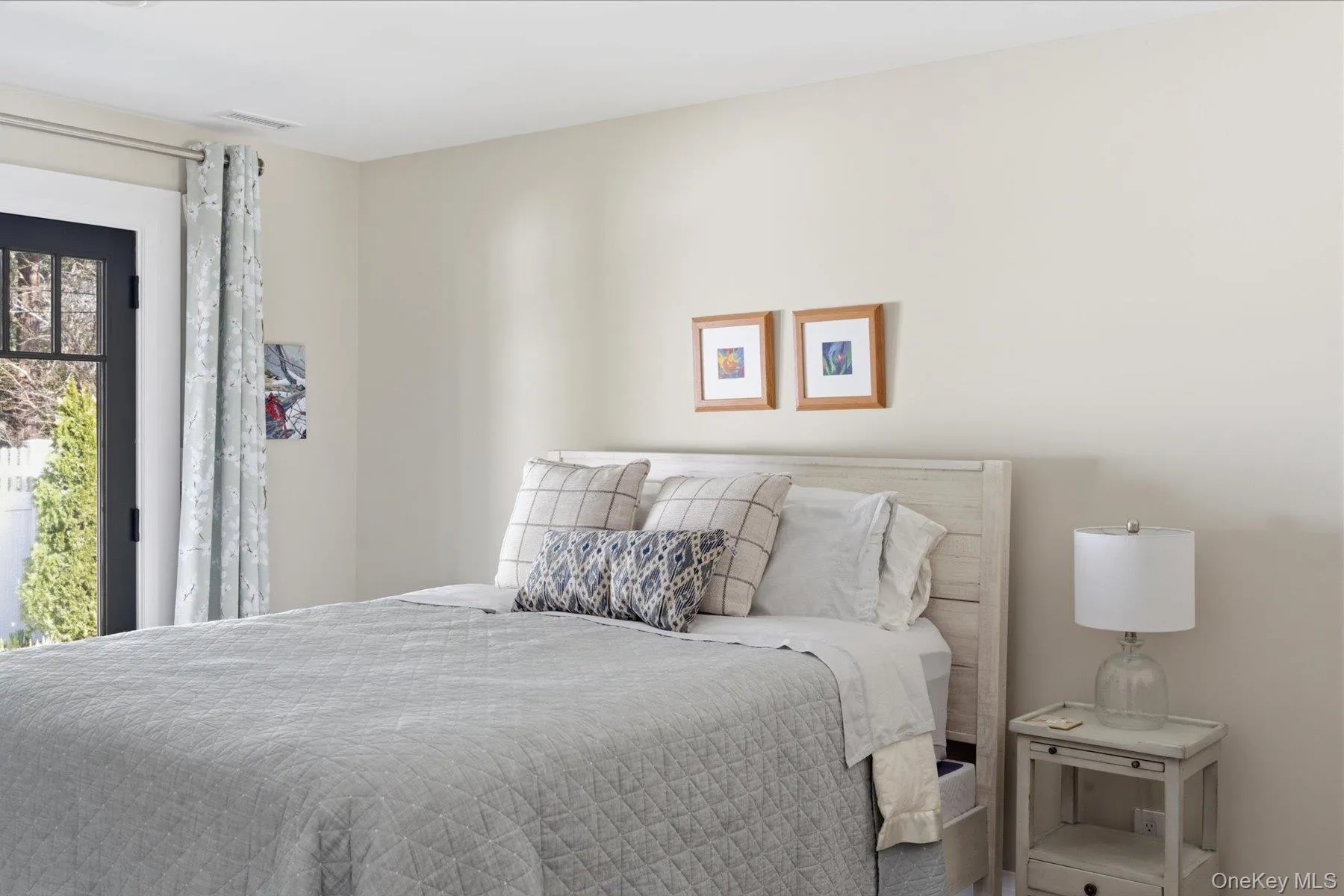 4 Post Lane, Southampton, NY, 5 Bedrooms Bedrooms, 10 Rooms Rooms,5 BathroomsBathrooms,Residential,For Rent,Post,0,981938 4 Post Lane, Southampton, NY, 5 Bedrooms Bedrooms, 10 Rooms Rooms,5 BathroomsBathrooms,Residential,For Rent,Post,0,981938