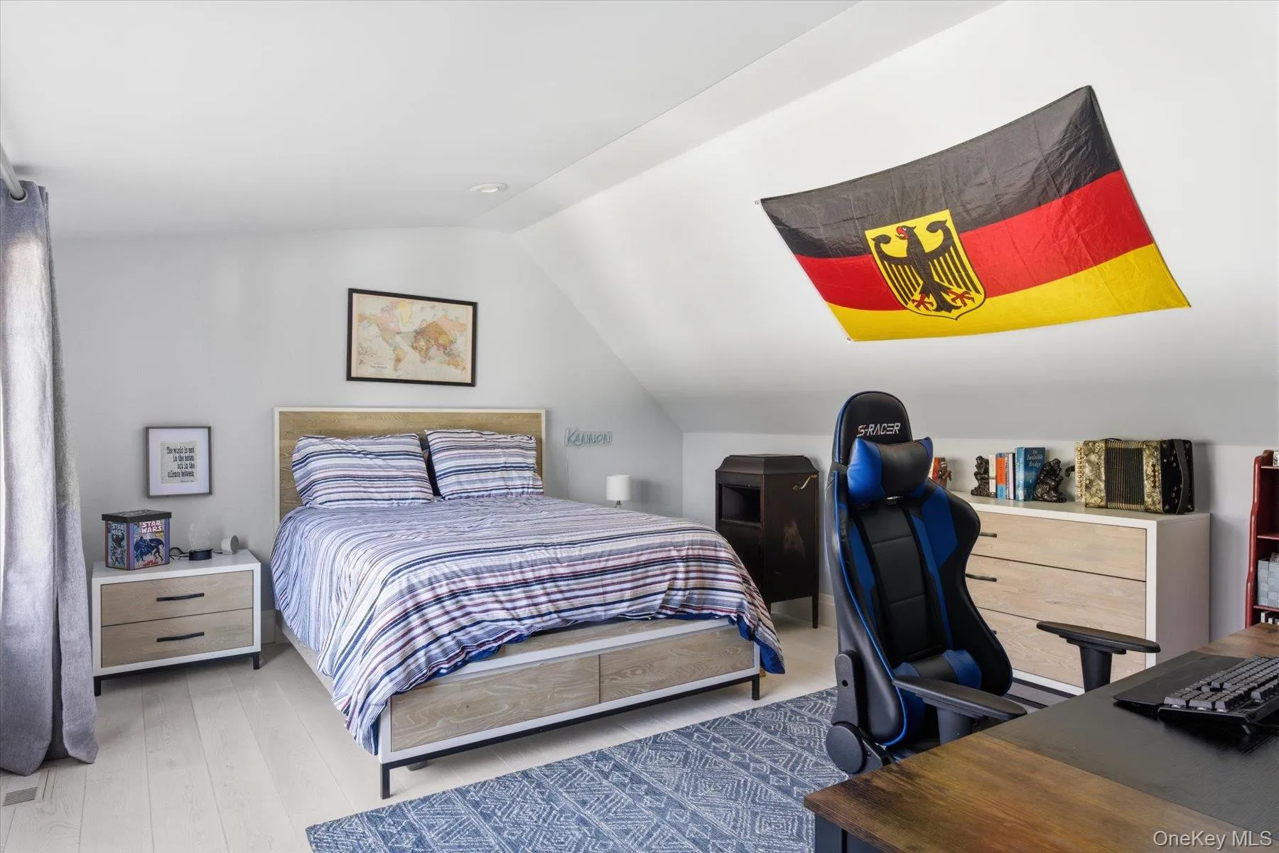 4 Post Lane, Southampton, NY, 5 Bedrooms Bedrooms, 10 Rooms Rooms,5 BathroomsBathrooms,Residential,For Rent,Post,0,981938 4 Post Lane, Southampton, NY, 5 Bedrooms Bedrooms, 10 Rooms Rooms,5 BathroomsBathrooms,Residential,For Rent,Post,0,981938