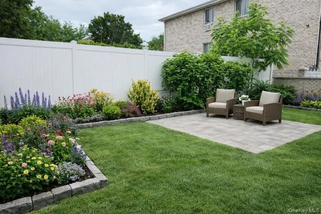 VS Back yard VS Back yard