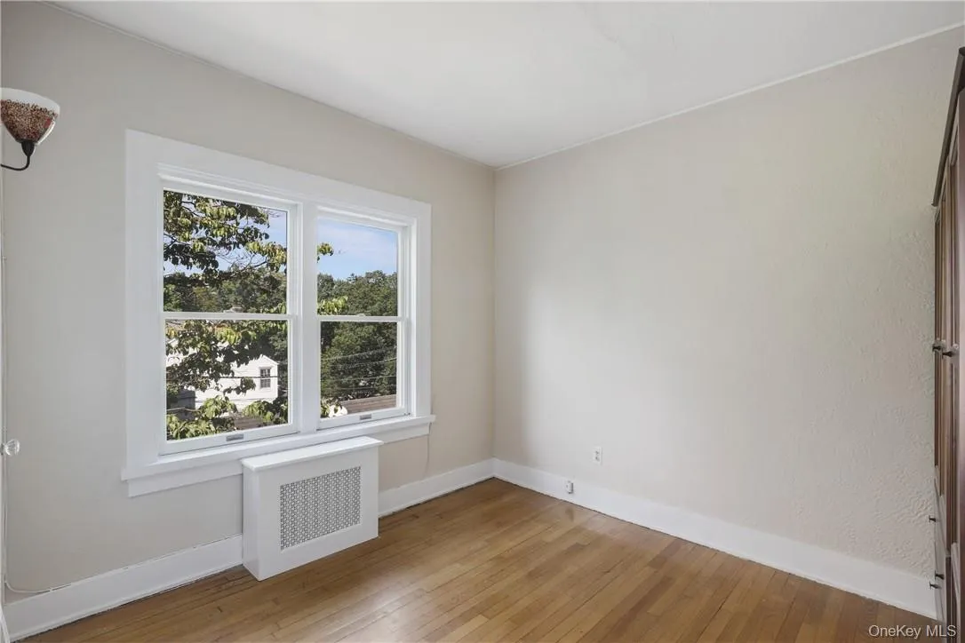 16 Terrace Place, Mount Kisco, NY, 3 Bedrooms Bedrooms, 5 Rooms Rooms,1 BathroomBathrooms,Residential Lease,For Rent,Terrace,0,981954 16 Terrace Place, Mount Kisco, NY, 3 Bedrooms Bedrooms, 5 Rooms Rooms,1 BathroomBathrooms,Residential Lease,For Rent,Terrace,0,981954