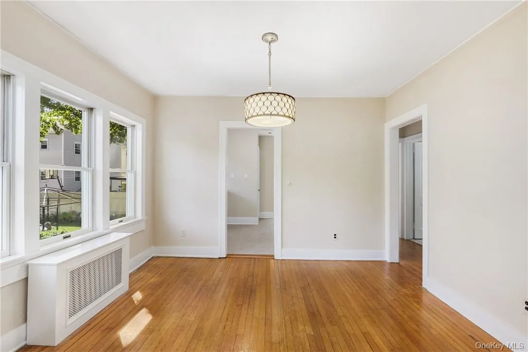 16 Terrace Place, Mount Kisco, NY, 3 Bedrooms Bedrooms, 5 Rooms Rooms,1 BathroomBathrooms,Residential Lease,For Rent,Terrace,0,981954 16 Terrace Place, Mount Kisco, NY, 3 Bedrooms Bedrooms, 5 Rooms Rooms,1 BathroomBathrooms,Residential Lease,For Rent,Terrace,0,981954