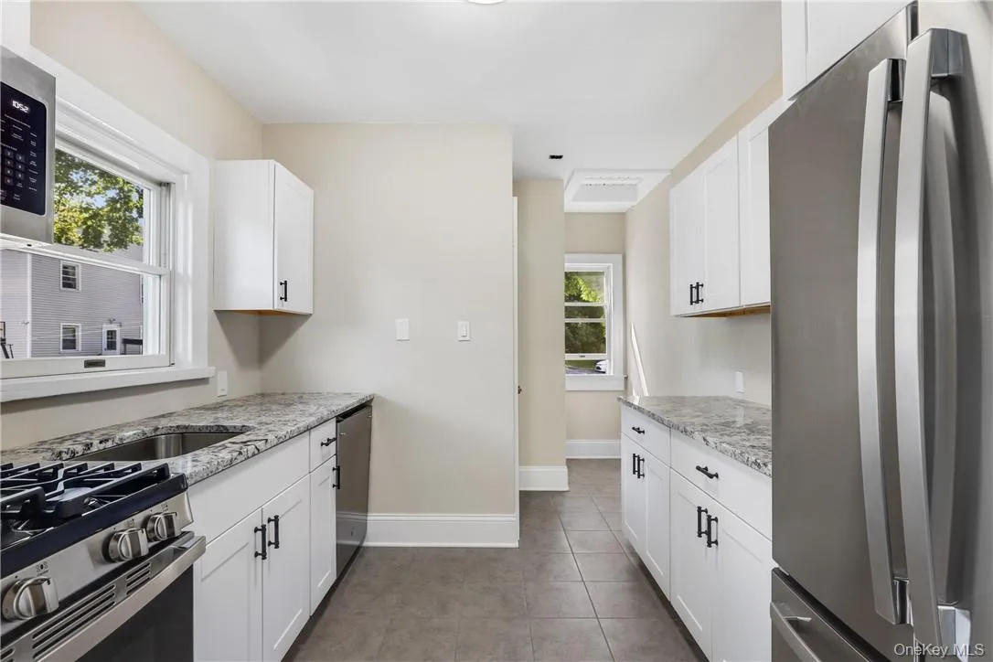 16 Terrace Place, Mount Kisco, NY, 3 Bedrooms Bedrooms, 5 Rooms Rooms,1 BathroomBathrooms,Residential Lease,For Rent,Terrace,0,981954 16 Terrace Place, Mount Kisco, NY, 3 Bedrooms Bedrooms, 5 Rooms Rooms,1 BathroomBathrooms,Residential Lease,For Rent,Terrace,0,981954