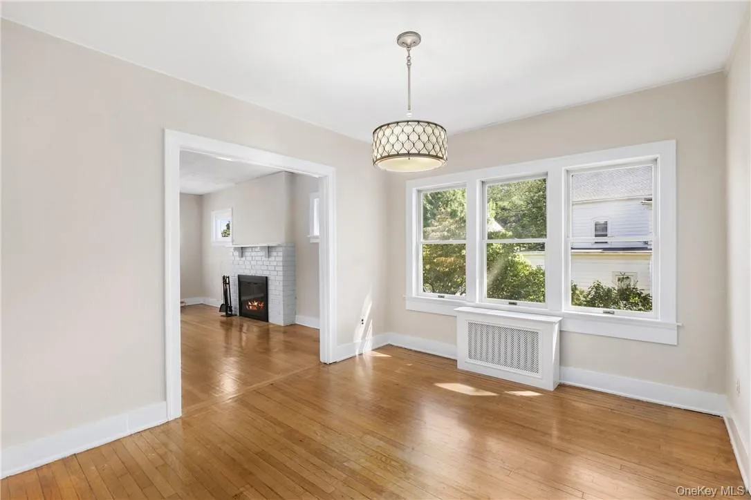 16 Terrace Place, Mount Kisco, NY, 3 Bedrooms Bedrooms, 5 Rooms Rooms,1 BathroomBathrooms,Residential Lease,For Rent,Terrace,0,981954 16 Terrace Place, Mount Kisco, NY, 3 Bedrooms Bedrooms, 5 Rooms Rooms,1 BathroomBathrooms,Residential Lease,For Rent,Terrace,0,981954