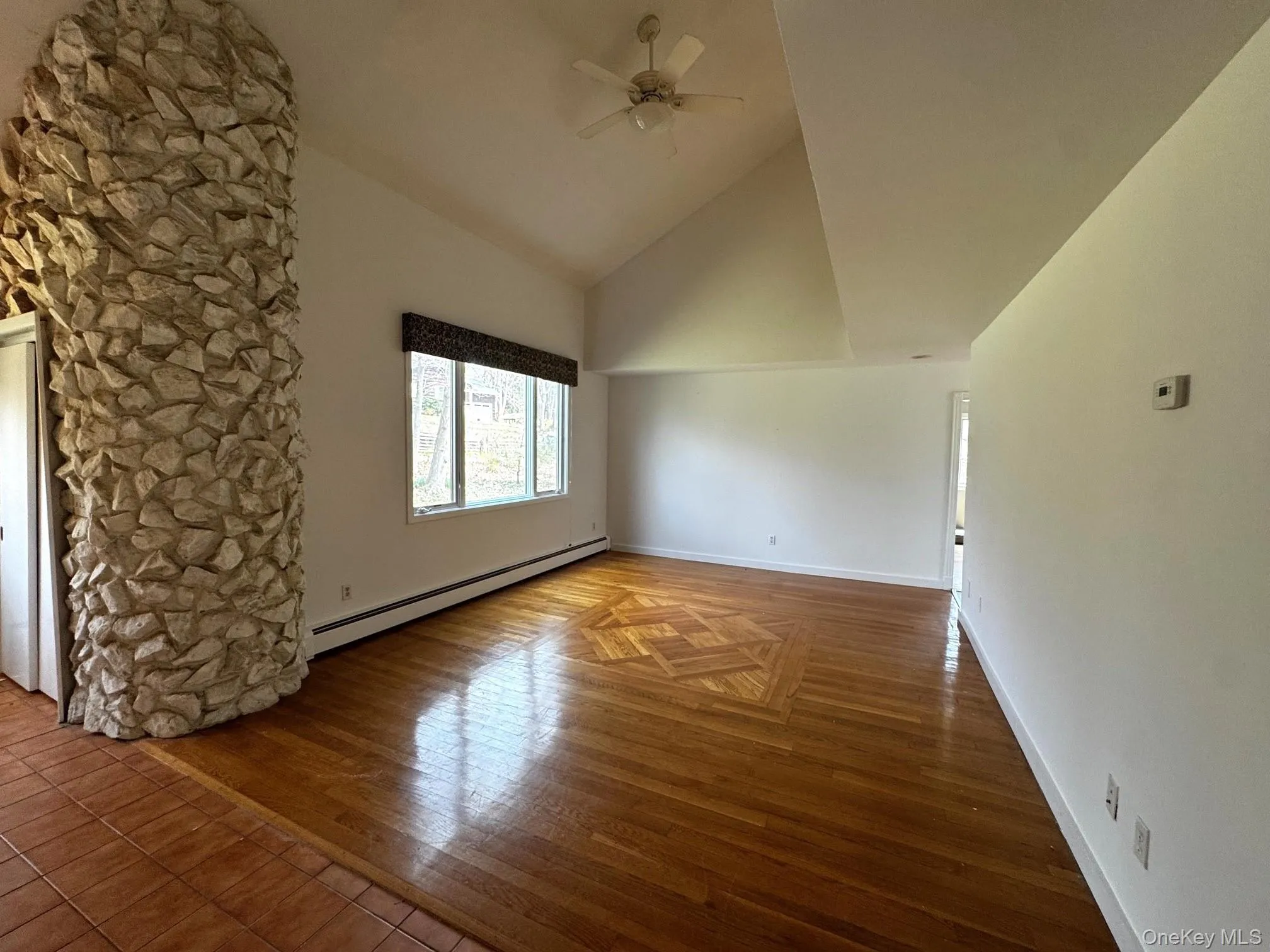 2581 Roanoke Avenue, Riverhead, NY, 3 Bedrooms Bedrooms, 7 Rooms Rooms,3 BathroomsBathrooms,Residential Lease,For Rent,Roanoke,0,981955 2581 Roanoke Avenue, Riverhead, NY, 3 Bedrooms Bedrooms, 7 Rooms Rooms,3 BathroomsBathrooms,Residential Lease,For Rent,Roanoke,0,981955