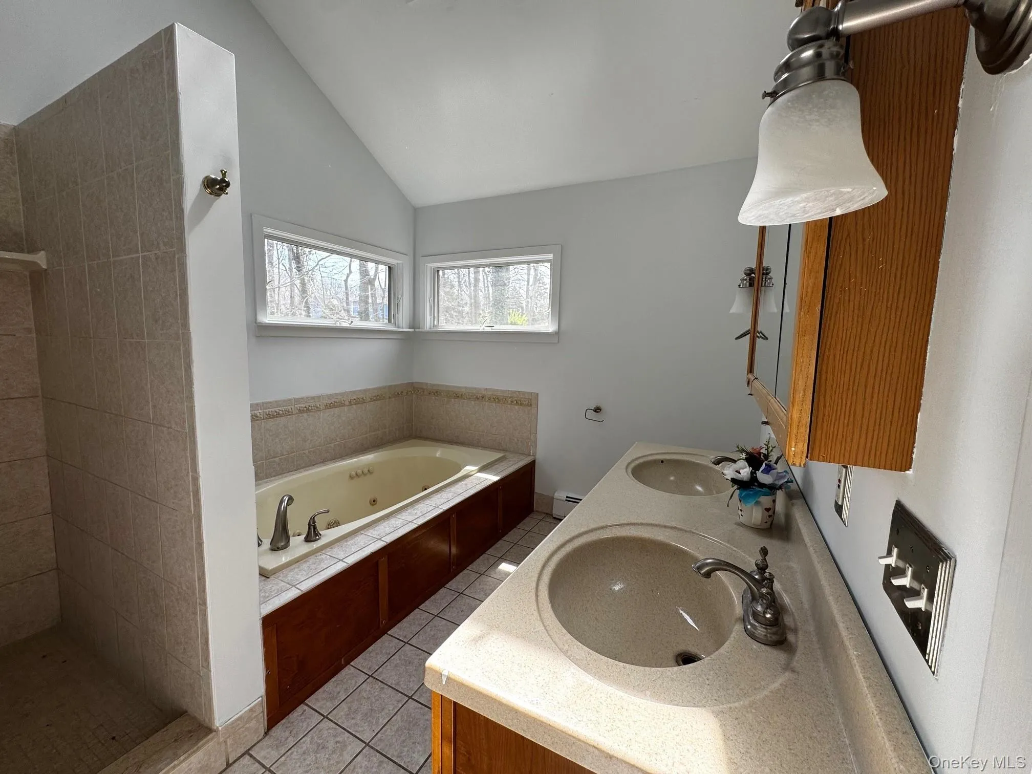 2581 Roanoke Avenue, Riverhead, NY, 3 Bedrooms Bedrooms, 7 Rooms Rooms,3 BathroomsBathrooms,Residential Lease,For Rent,Roanoke,0,981955 2581 Roanoke Avenue, Riverhead, NY, 3 Bedrooms Bedrooms, 7 Rooms Rooms,3 BathroomsBathrooms,Residential Lease,For Rent,Roanoke,0,981955