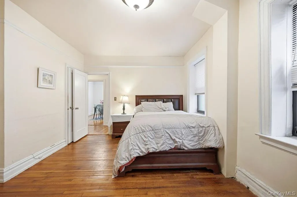 1 Franklin Avenue, White Plains, NY, 2 Bedrooms Bedrooms, 6 Rooms Rooms,1 BathroomBathrooms,Residential,For Rent,Franklin,0,981957 1 Franklin Avenue, White Plains, NY, 2 Bedrooms Bedrooms, 6 Rooms Rooms,1 BathroomBathrooms,Residential,For Rent,Franklin,0,981957