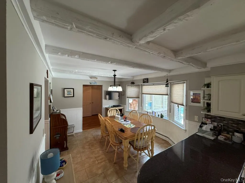 12 Knoll Crest, Brookhaven, NY, 4 Bedrooms Bedrooms, 8 Rooms Rooms,2 BathroomsBathrooms,Residential,For Rent,Knoll,0,981959 12 Knoll Crest, Brookhaven, NY, 4 Bedrooms Bedrooms, 8 Rooms Rooms,2 BathroomsBathrooms,Residential,For Rent,Knoll,0,981959
