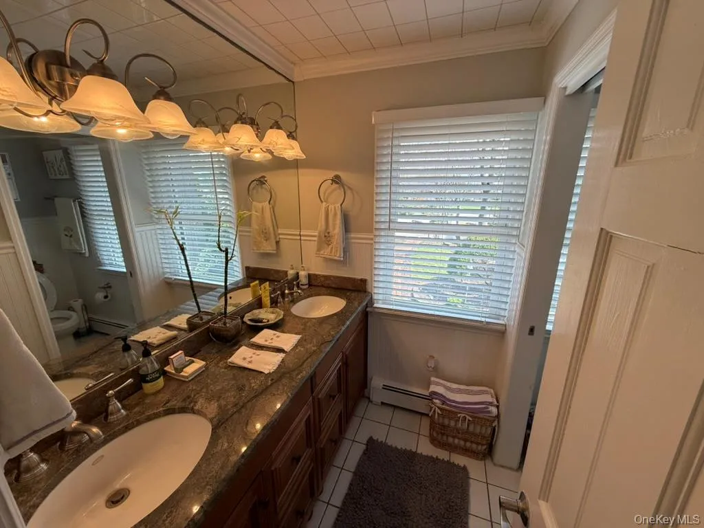 12 Knoll Crest, Brookhaven, NY, 4 Bedrooms Bedrooms, 8 Rooms Rooms,2 BathroomsBathrooms,Residential,For Rent,Knoll,0,981959 12 Knoll Crest, Brookhaven, NY, 4 Bedrooms Bedrooms, 8 Rooms Rooms,2 BathroomsBathrooms,Residential,For Rent,Knoll,0,981959