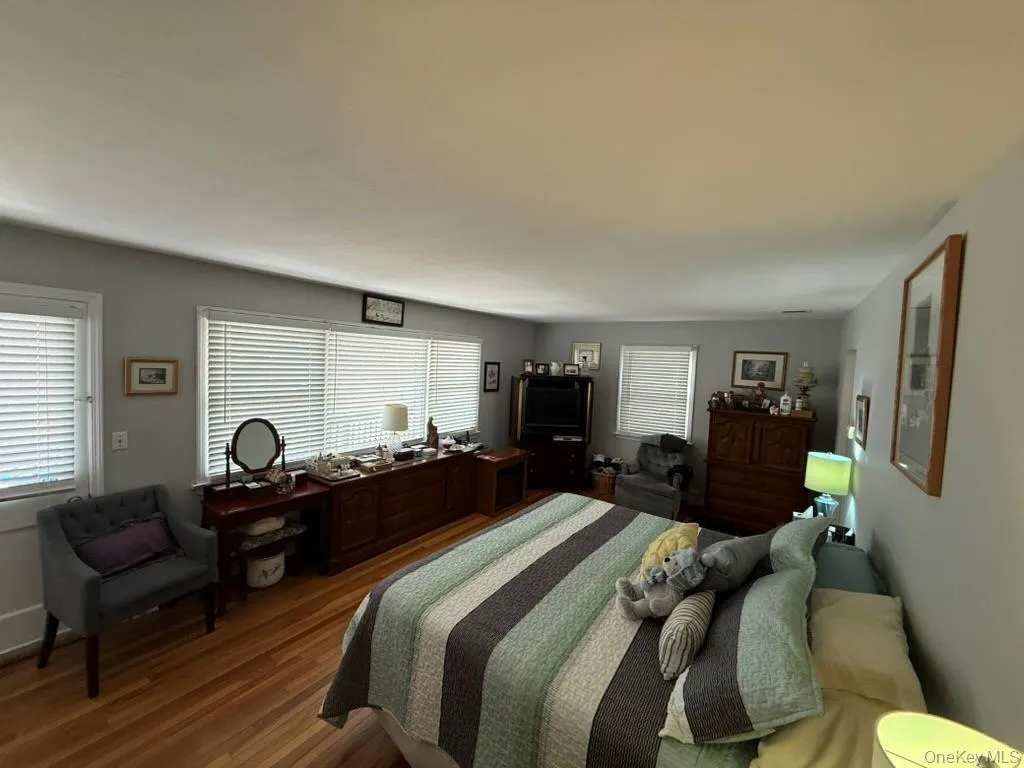 12 Knoll Crest, Brookhaven, NY, 4 Bedrooms Bedrooms, 8 Rooms Rooms,2 BathroomsBathrooms,Residential,For Rent,Knoll,0,981959 12 Knoll Crest, Brookhaven, NY, 4 Bedrooms Bedrooms, 8 Rooms Rooms,2 BathroomsBathrooms,Residential,For Rent,Knoll,0,981959