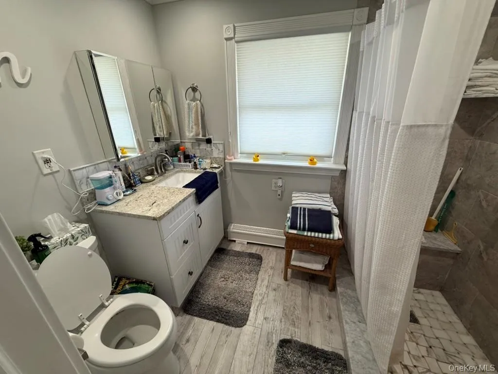 12 Knoll Crest, Brookhaven, NY, 4 Bedrooms Bedrooms, 8 Rooms Rooms,2 BathroomsBathrooms,Residential,For Rent,Knoll,0,981959 12 Knoll Crest, Brookhaven, NY, 4 Bedrooms Bedrooms, 8 Rooms Rooms,2 BathroomsBathrooms,Residential,For Rent,Knoll,0,981959