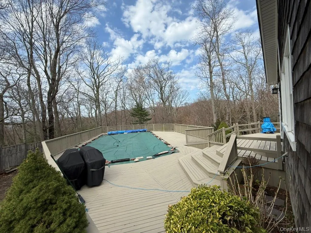 12 Knoll Crest, Brookhaven, NY, 4 Bedrooms Bedrooms, 8 Rooms Rooms,2 BathroomsBathrooms,Residential,For Rent,Knoll,0,981959 12 Knoll Crest, Brookhaven, NY, 4 Bedrooms Bedrooms, 8 Rooms Rooms,2 BathroomsBathrooms,Residential,For Rent,Knoll,0,981959