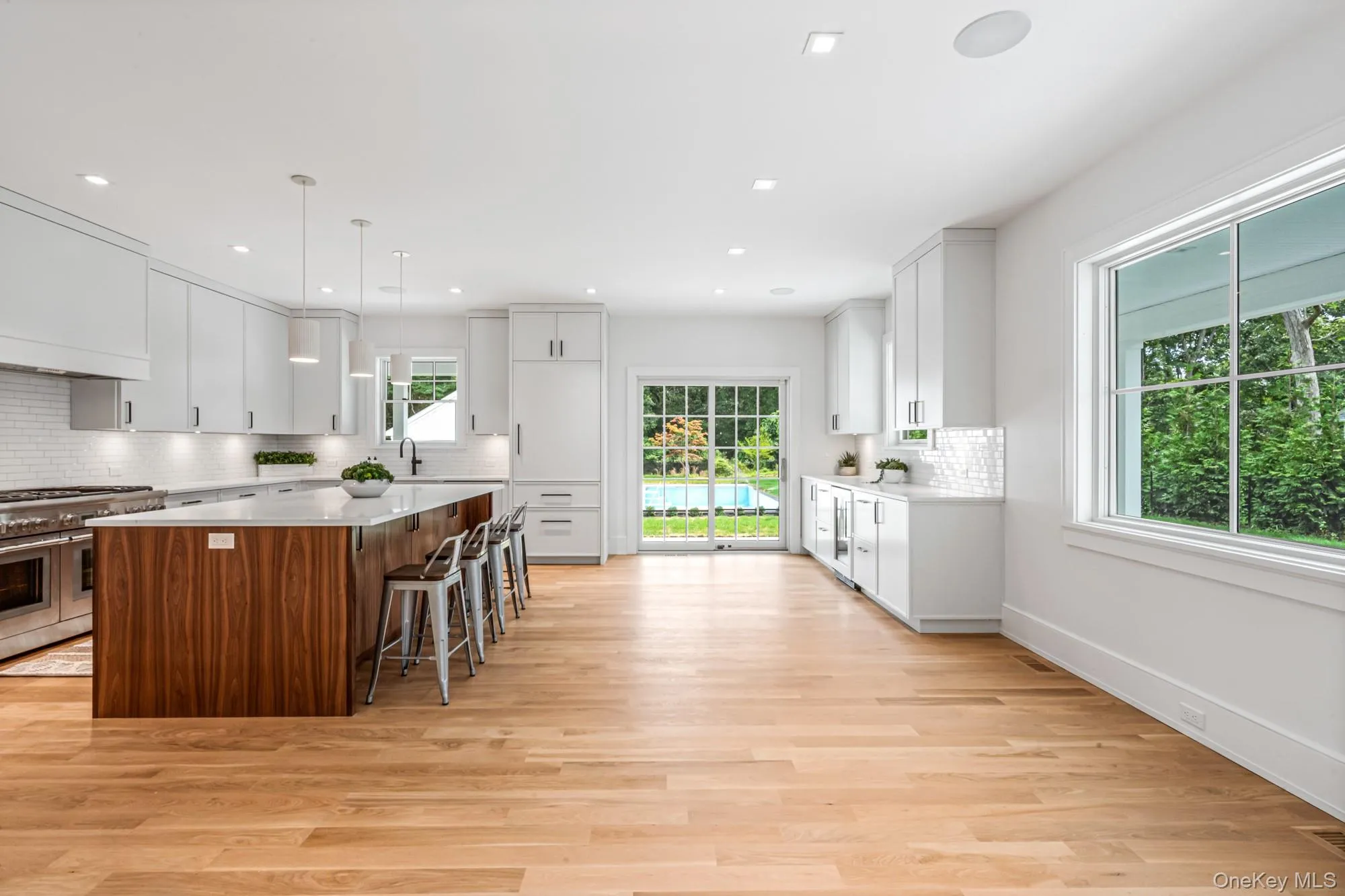 36 Jagger Lane, Southampton, NY, 4 Bedrooms Bedrooms, 10 Rooms Rooms,5 BathroomsBathrooms,Residential,For Rent,Jagger,0,981963 36 Jagger Lane, Southampton, NY, 4 Bedrooms Bedrooms, 10 Rooms Rooms,5 BathroomsBathrooms,Residential,For Rent,Jagger,0,981963