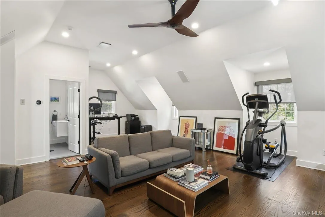 16 Old Logging Road, Pound Ridge, NY, 4 Bedrooms Bedrooms, 9 Rooms Rooms,4 BathroomsBathrooms,Residential,For Rent,Old Logging,0,981979 16 Old Logging Road, Pound Ridge, NY, 4 Bedrooms Bedrooms, 9 Rooms Rooms,4 BathroomsBathrooms,Residential,For Rent,Old Logging,0,981979