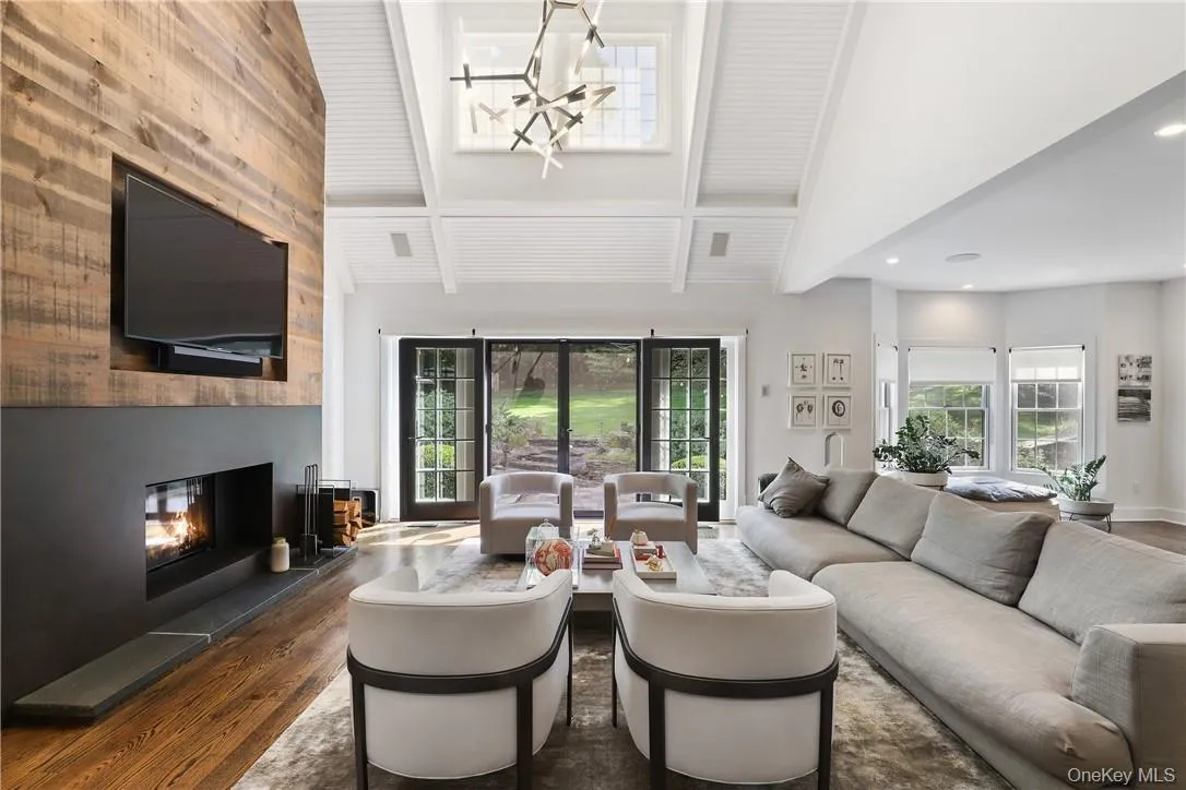 16 Old Logging Road, Pound Ridge, NY, 4 Bedrooms Bedrooms, 9 Rooms Rooms,4 BathroomsBathrooms,Residential,For Rent,Old Logging,0,981979 16 Old Logging Road, Pound Ridge, NY, 4 Bedrooms Bedrooms, 9 Rooms Rooms,4 BathroomsBathrooms,Residential,For Rent,Old Logging,0,981979