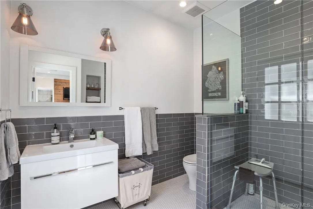 16 Old Logging Road, Pound Ridge, NY, 4 Bedrooms Bedrooms, 9 Rooms Rooms,4 BathroomsBathrooms,Residential,For Rent,Old Logging,0,981979 16 Old Logging Road, Pound Ridge, NY, 4 Bedrooms Bedrooms, 9 Rooms Rooms,4 BathroomsBathrooms,Residential,For Rent,Old Logging,0,981979