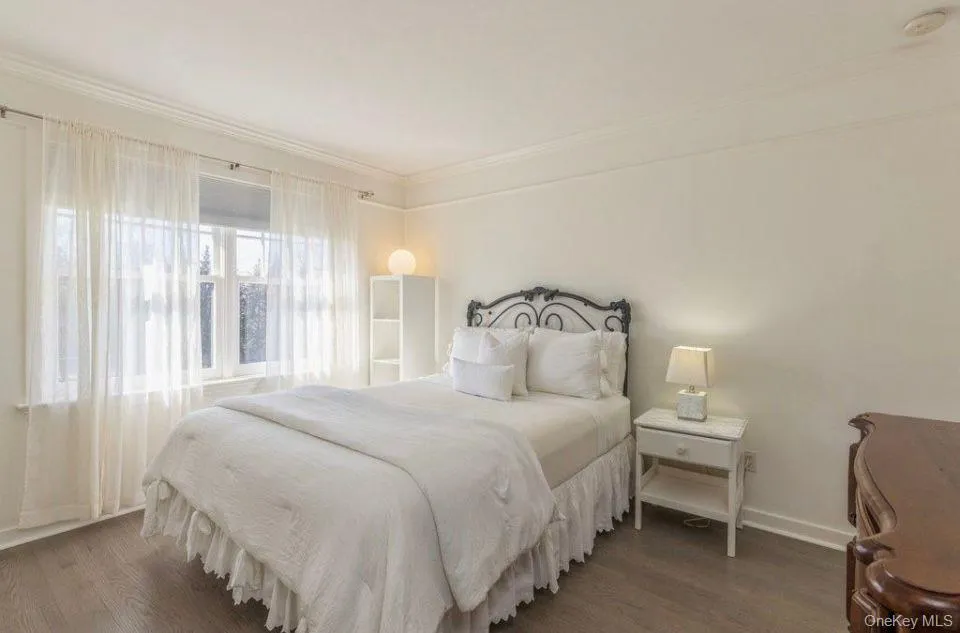 582 Hayground Road, East Hampton, NY, 4 Bedrooms Bedrooms, 10 Rooms Rooms,3 BathroomsBathrooms,Residential Lease,For Rent,Hayground,0,982002 582 Hayground Road, East Hampton, NY, 4 Bedrooms Bedrooms, 10 Rooms Rooms,3 BathroomsBathrooms,Residential Lease,For Rent,Hayground,0,982002