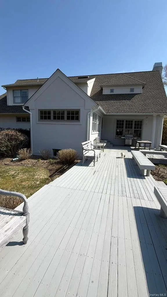 582 Hayground Road, East Hampton, NY, 4 Bedrooms Bedrooms, 10 Rooms Rooms,3 BathroomsBathrooms,Residential Lease,For Rent,Hayground,0,982002 582 Hayground Road, East Hampton, NY, 4 Bedrooms Bedrooms, 10 Rooms Rooms,3 BathroomsBathrooms,Residential Lease,For Rent,Hayground,0,982002