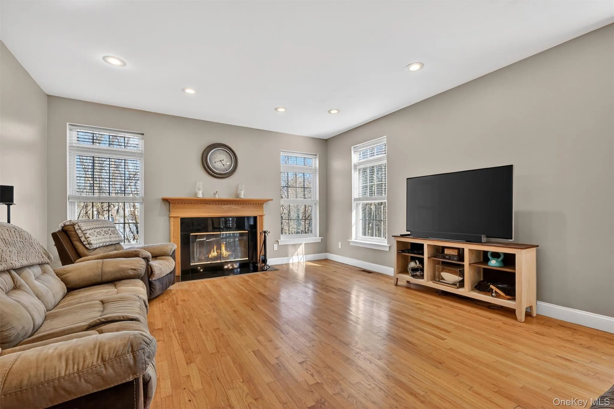 47 Willets Way, Newburgh (town), NY, 4 Bedrooms Bedrooms, 9 Rooms Rooms,3 BathroomsBathrooms,Residential,For Rent,Willets,0,982005 47 Willets Way, Newburgh (town), NY, 4 Bedrooms Bedrooms, 9 Rooms Rooms,3 BathroomsBathrooms,Residential,For Rent,Willets,0,982005