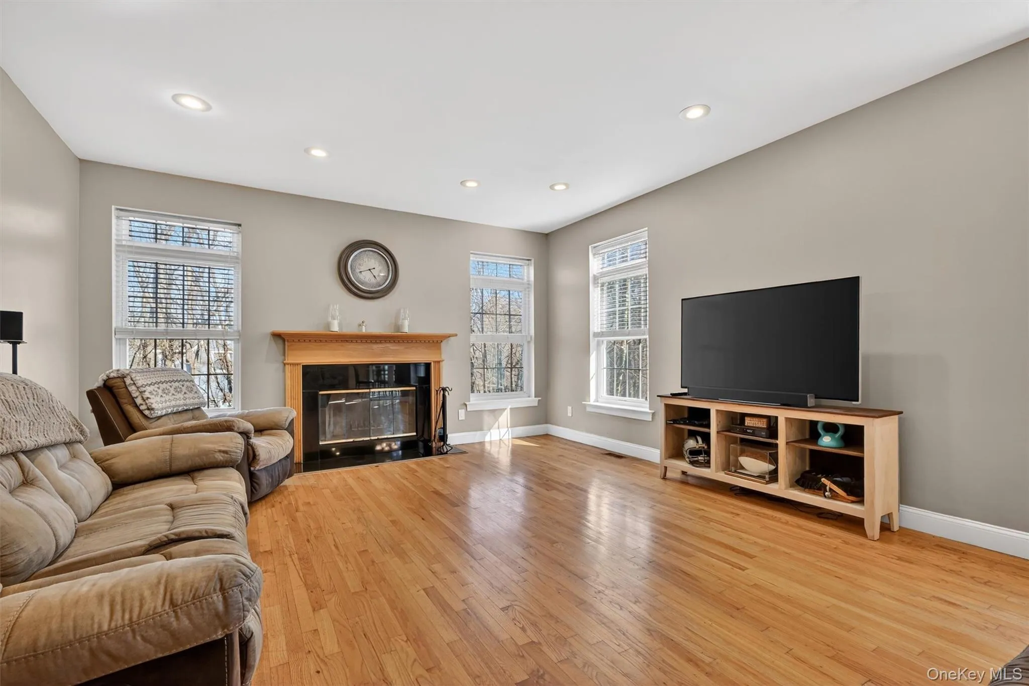 47 Willets Way, Newburgh (town), NY, 4 Bedrooms Bedrooms, 9 Rooms Rooms,3 BathroomsBathrooms,Residential,For Rent,Willets,0,982005 47 Willets Way, Newburgh (town), NY, 4 Bedrooms Bedrooms, 9 Rooms Rooms,3 BathroomsBathrooms,Residential,For Rent,Willets,0,982005