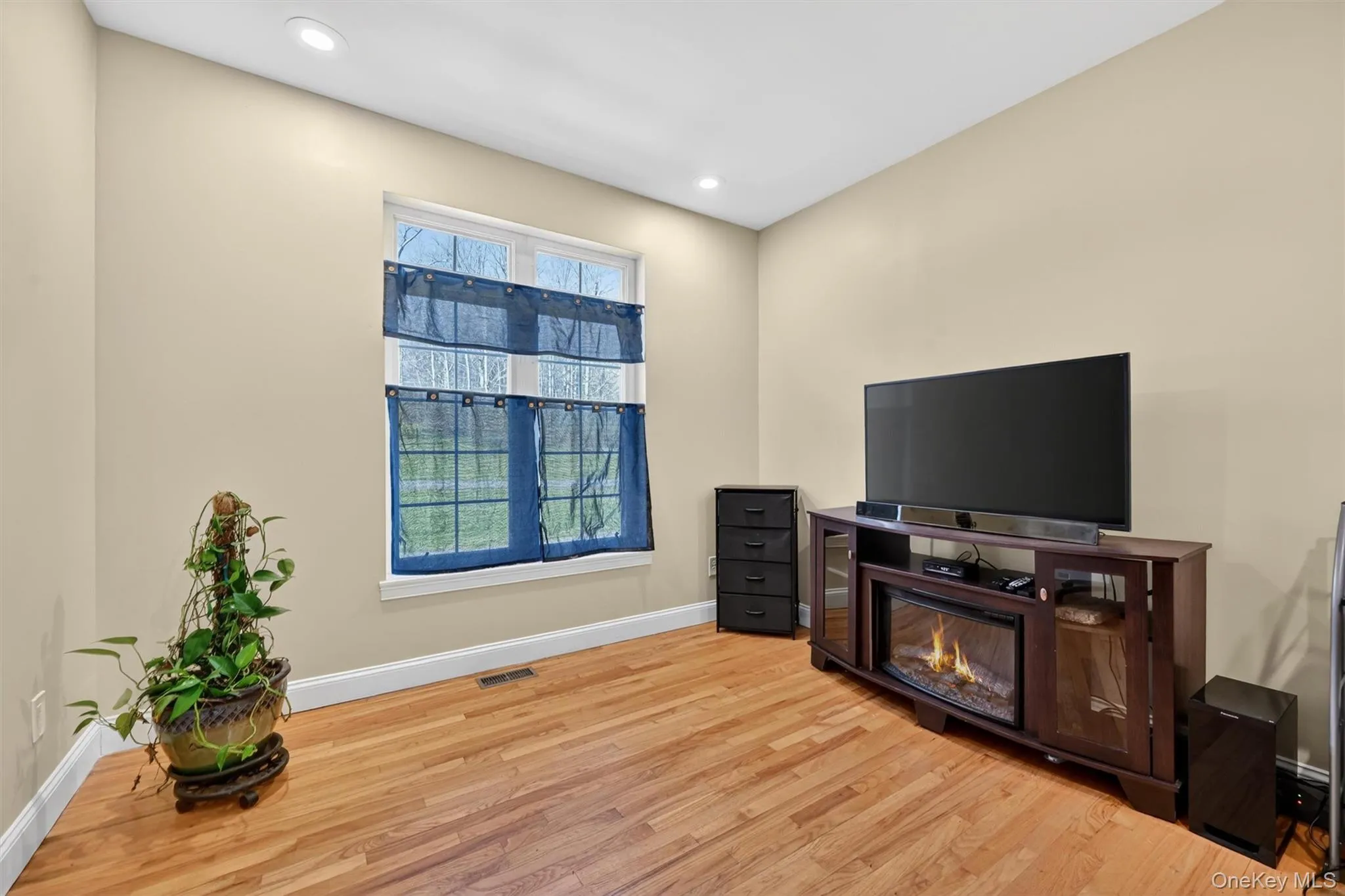 47 Willets Way, Newburgh (town), NY, 4 Bedrooms Bedrooms, 9 Rooms Rooms,3 BathroomsBathrooms,Residential,For Rent,Willets,0,982005 47 Willets Way, Newburgh (town), NY, 4 Bedrooms Bedrooms, 9 Rooms Rooms,3 BathroomsBathrooms,Residential,For Rent,Willets,0,982005
