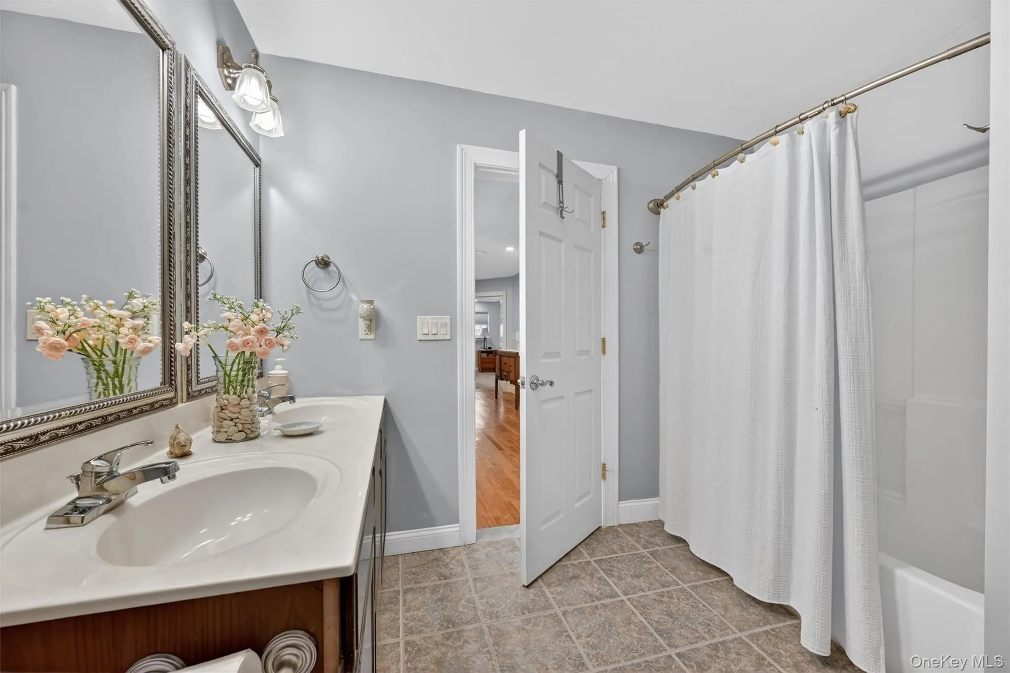 47 Willets Way, Newburgh (town), NY, 4 Bedrooms Bedrooms, 9 Rooms Rooms,3 BathroomsBathrooms,Residential,For Rent,Willets,0,982005 47 Willets Way, Newburgh (town), NY, 4 Bedrooms Bedrooms, 9 Rooms Rooms,3 BathroomsBathrooms,Residential,For Rent,Willets,0,982005