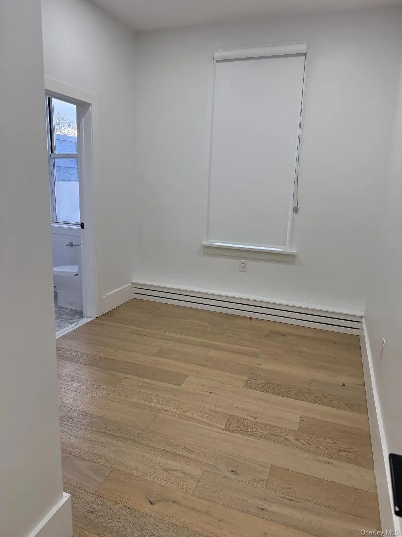 3939 Crescent Street, New York, NY, 6 Bedrooms Bedrooms, 12 Rooms Rooms,4 BathroomsBathrooms,Residential Lease,For Rent,Crescent,0,982014 3939 Crescent Street, New York, NY, 6 Bedrooms Bedrooms, 12 Rooms Rooms,4 BathroomsBathrooms,Residential Lease,For Rent,Crescent,0,982014
