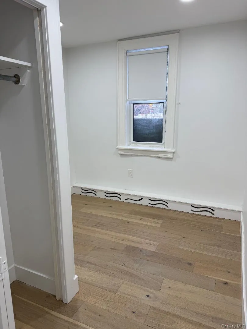 3939 Crescent Street, New York, NY, 6 Bedrooms Bedrooms, 12 Rooms Rooms,4 BathroomsBathrooms,Residential Lease,For Rent,Crescent,0,982014 3939 Crescent Street, New York, NY, 6 Bedrooms Bedrooms, 12 Rooms Rooms,4 BathroomsBathrooms,Residential Lease,For Rent,Crescent,0,982014