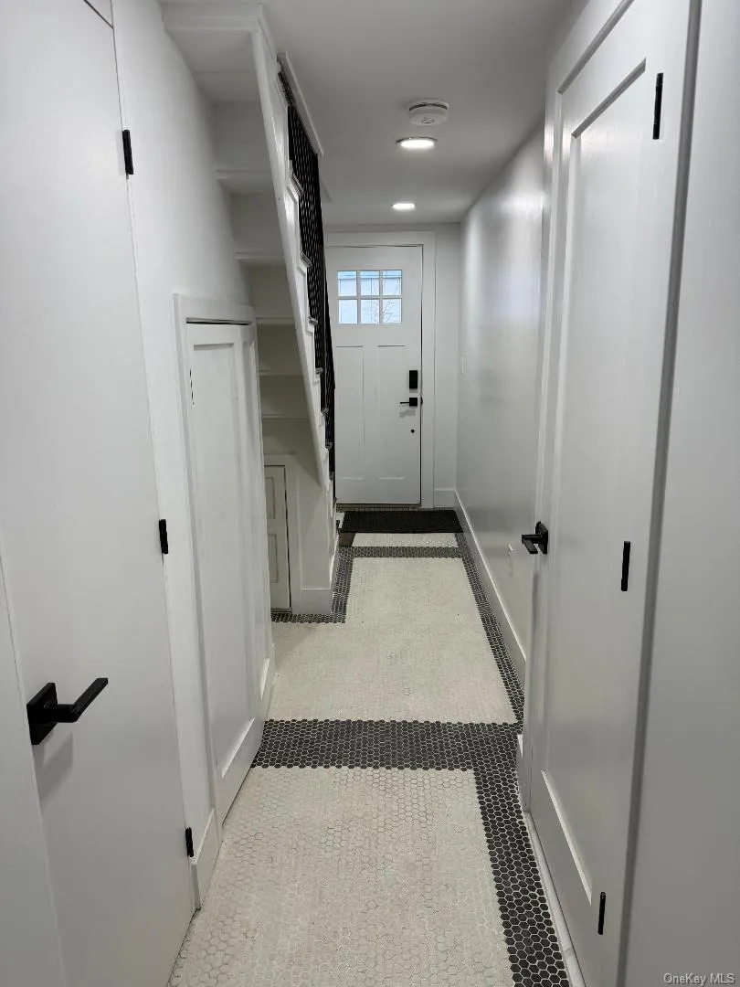 3939 Crescent Street, New York, NY, 6 Bedrooms Bedrooms, 12 Rooms Rooms,4 BathroomsBathrooms,Residential Lease,For Rent,Crescent,0,982014 3939 Crescent Street, New York, NY, 6 Bedrooms Bedrooms, 12 Rooms Rooms,4 BathroomsBathrooms,Residential Lease,For Rent,Crescent,0,982014