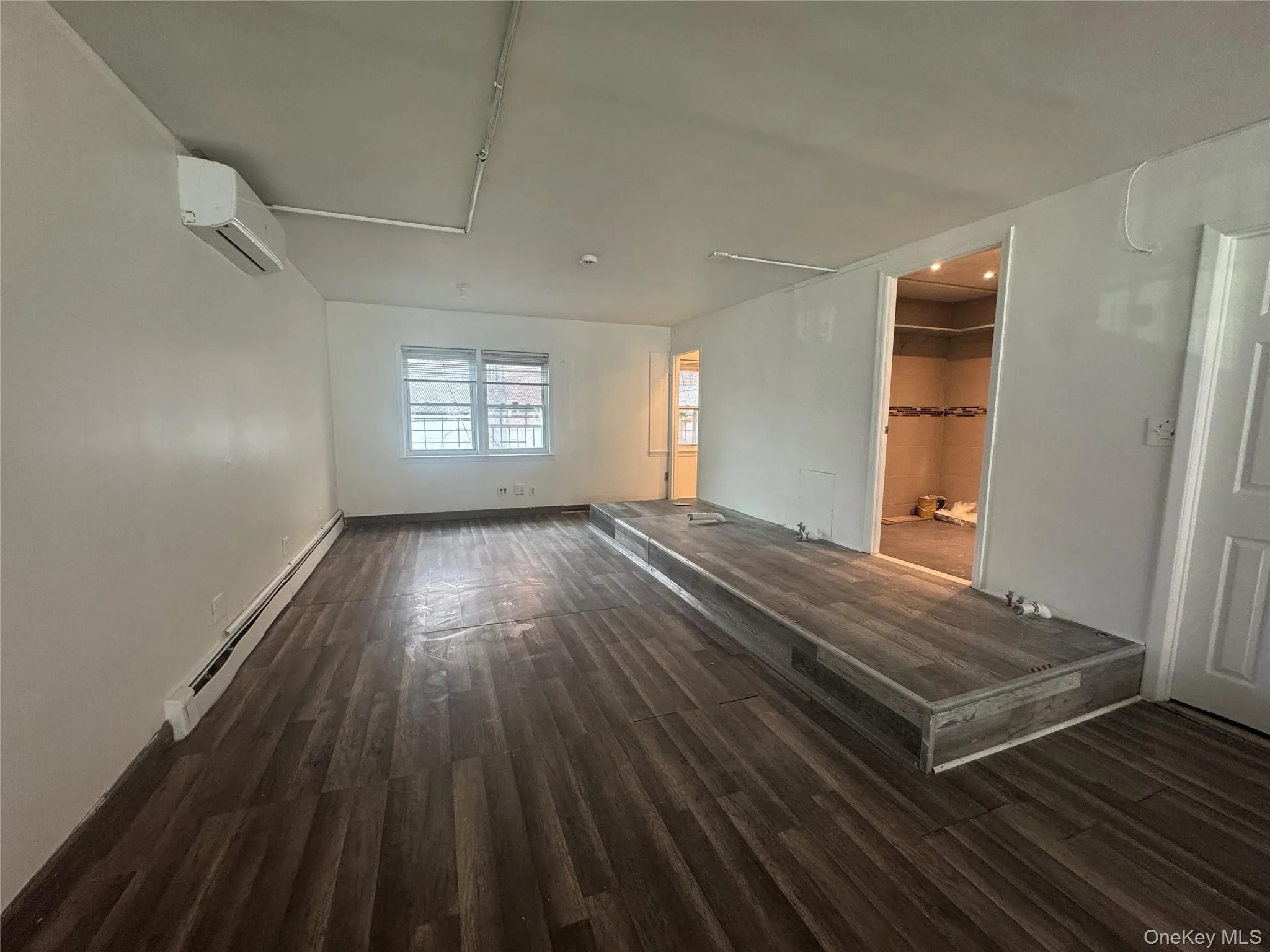 96th Street and 40th Road 96th Street, New York, NY, ,Commercial Lease,For Rent,96th Street,0,982016 96th Street and 40th Road 96th Street, New York, NY, ,Commercial Lease,For Rent,96th Street,0,982016