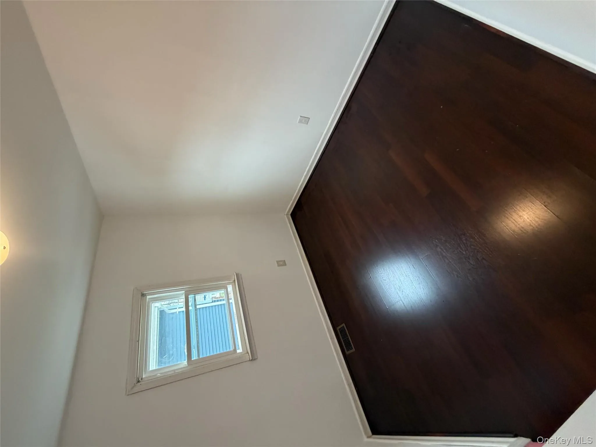 2888 Faber Terrace, New York, NY, 3 Bedrooms Bedrooms, 8 Rooms Rooms,2 BathroomsBathrooms,Residential Lease,For Rent,Faber,0,982022 2888 Faber Terrace, New York, NY, 3 Bedrooms Bedrooms, 8 Rooms Rooms,2 BathroomsBathrooms,Residential Lease,For Rent,Faber,0,982022