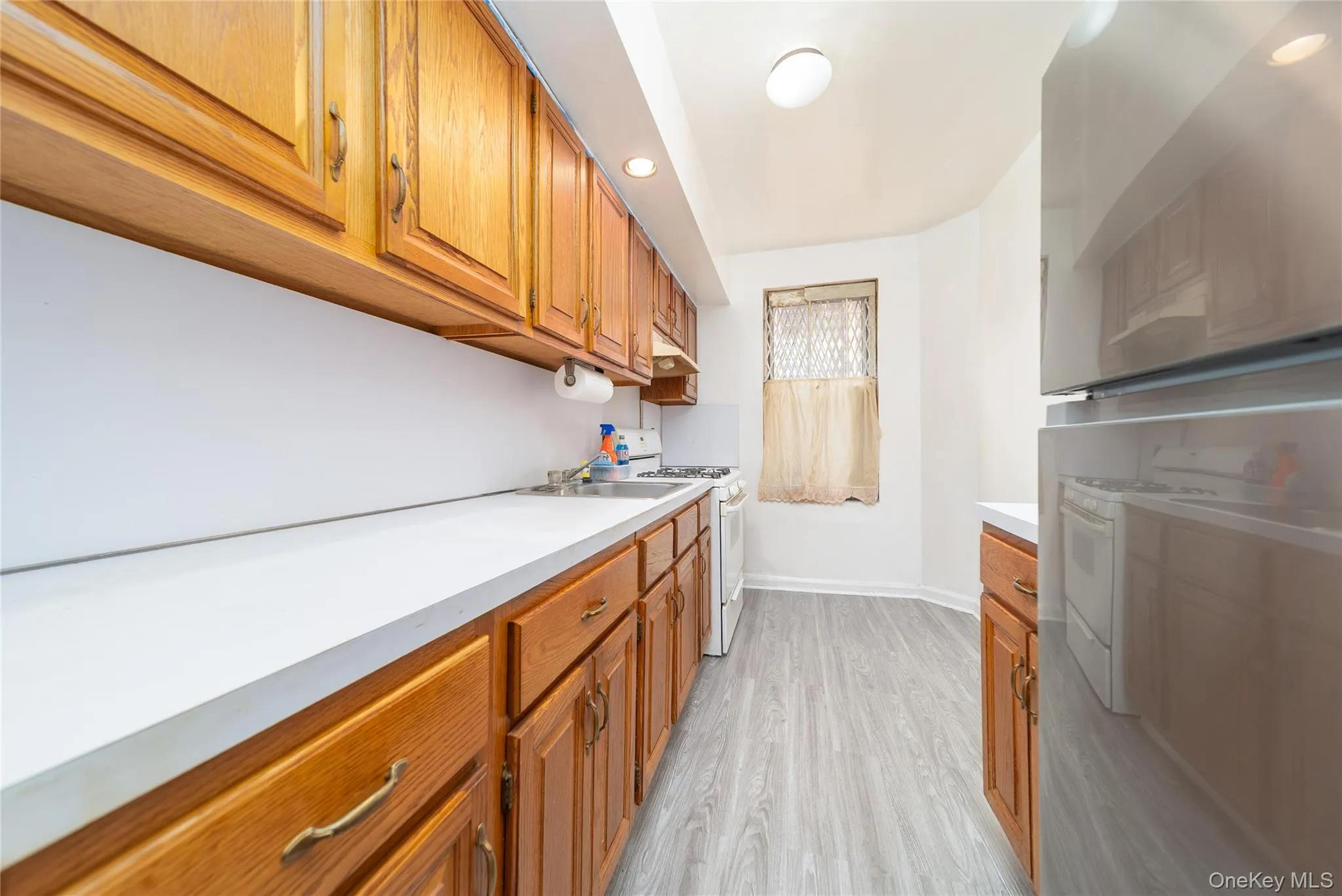 99-41 64th Avenue, New York, NY, 1 Bedroom Bedrooms, 5 Rooms Rooms,1 BathroomBathrooms,Residential,For Rent,64th,0,982023 99-41 64th Avenue, New York, NY, 1 Bedroom Bedrooms, 5 Rooms Rooms,1 BathroomBathrooms,Residential,For Rent,64th,0,982023